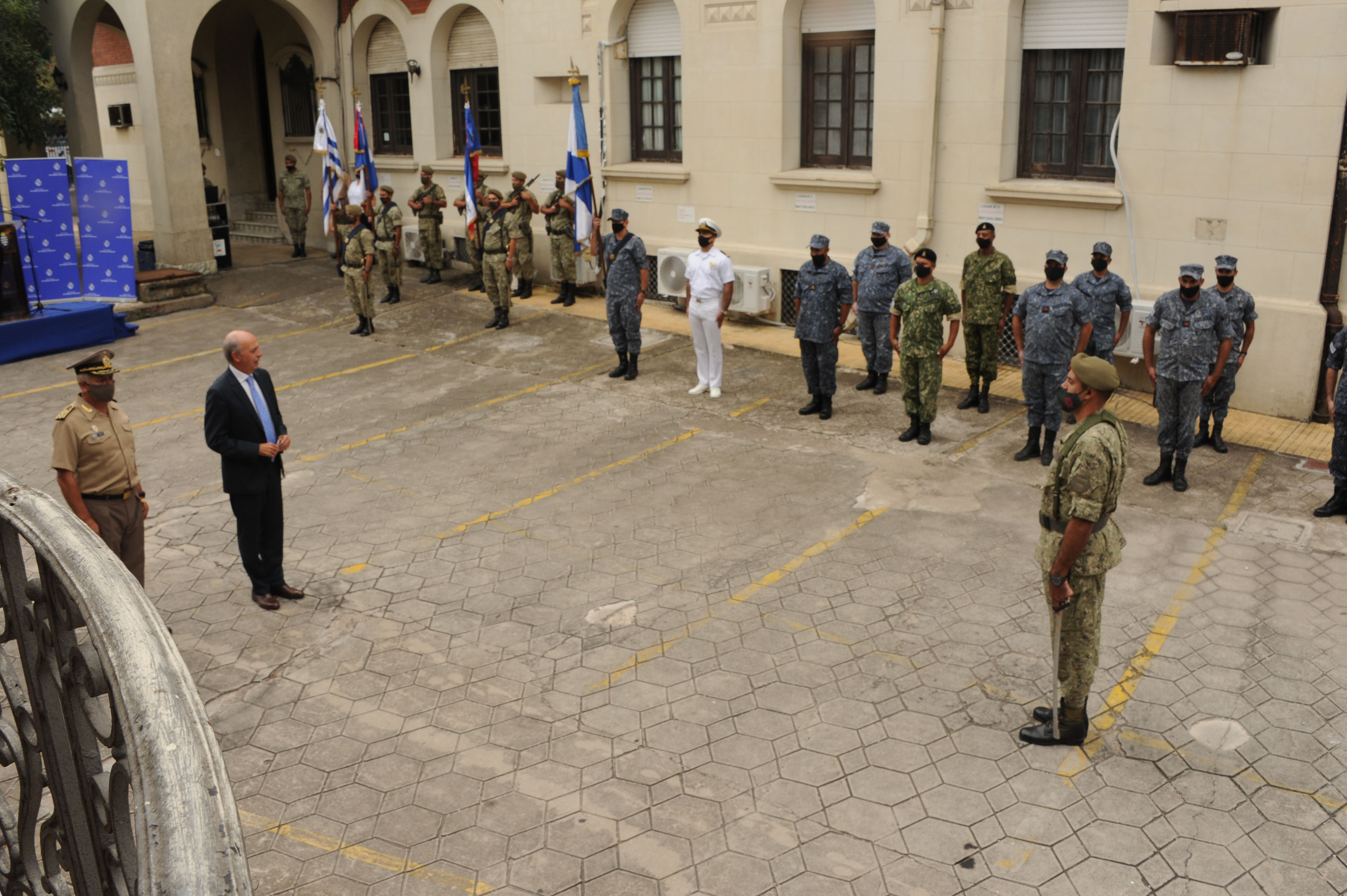Ministro Javier García en acto conmemorativo del primer año de patrullaje fronterizo en el Ministerio de Defensa Nacional