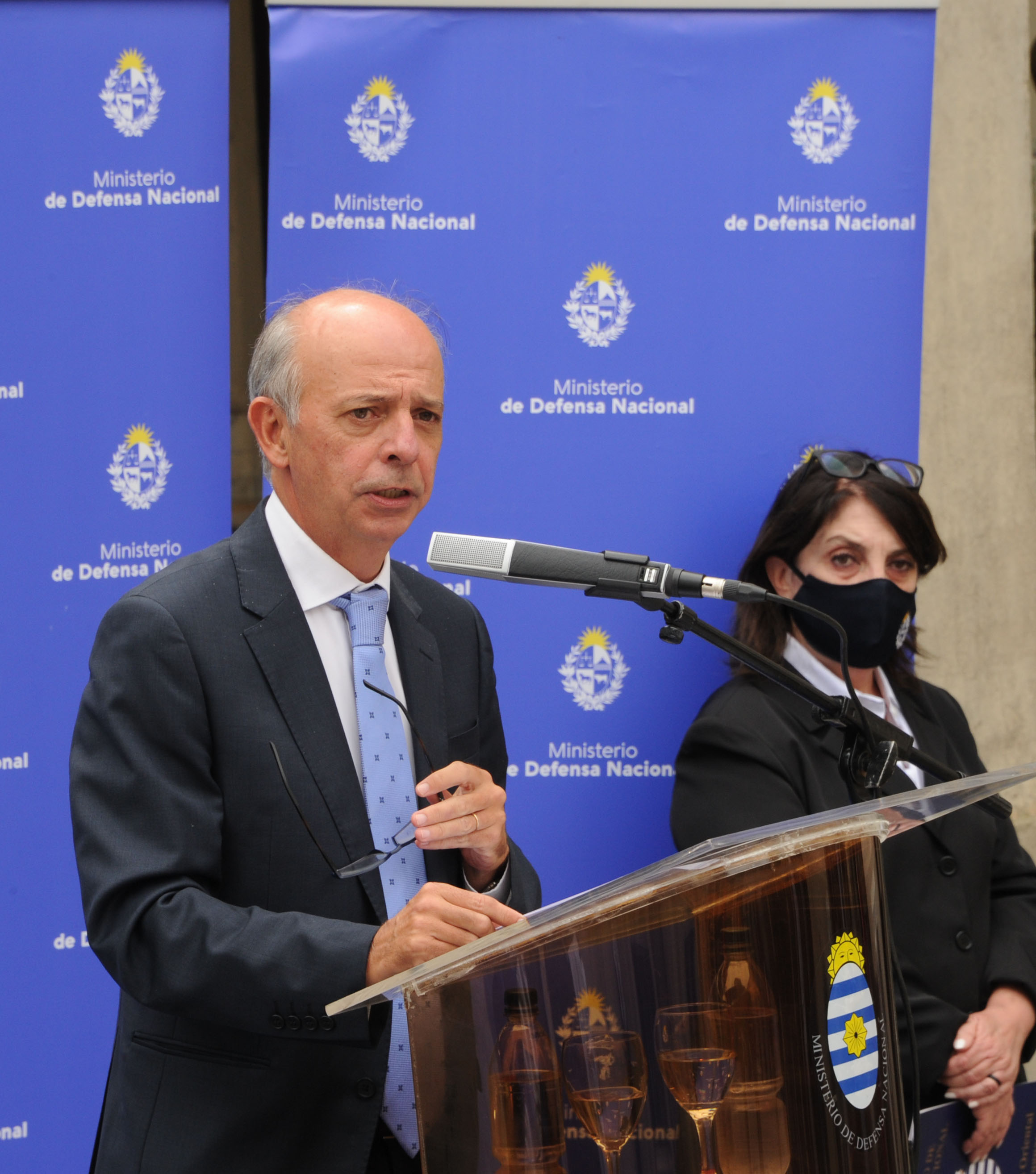 Ministro Javier García en acto conmemorativo del primer año de patrullaje fronterizo en el Ministerio de Defensa Nacional