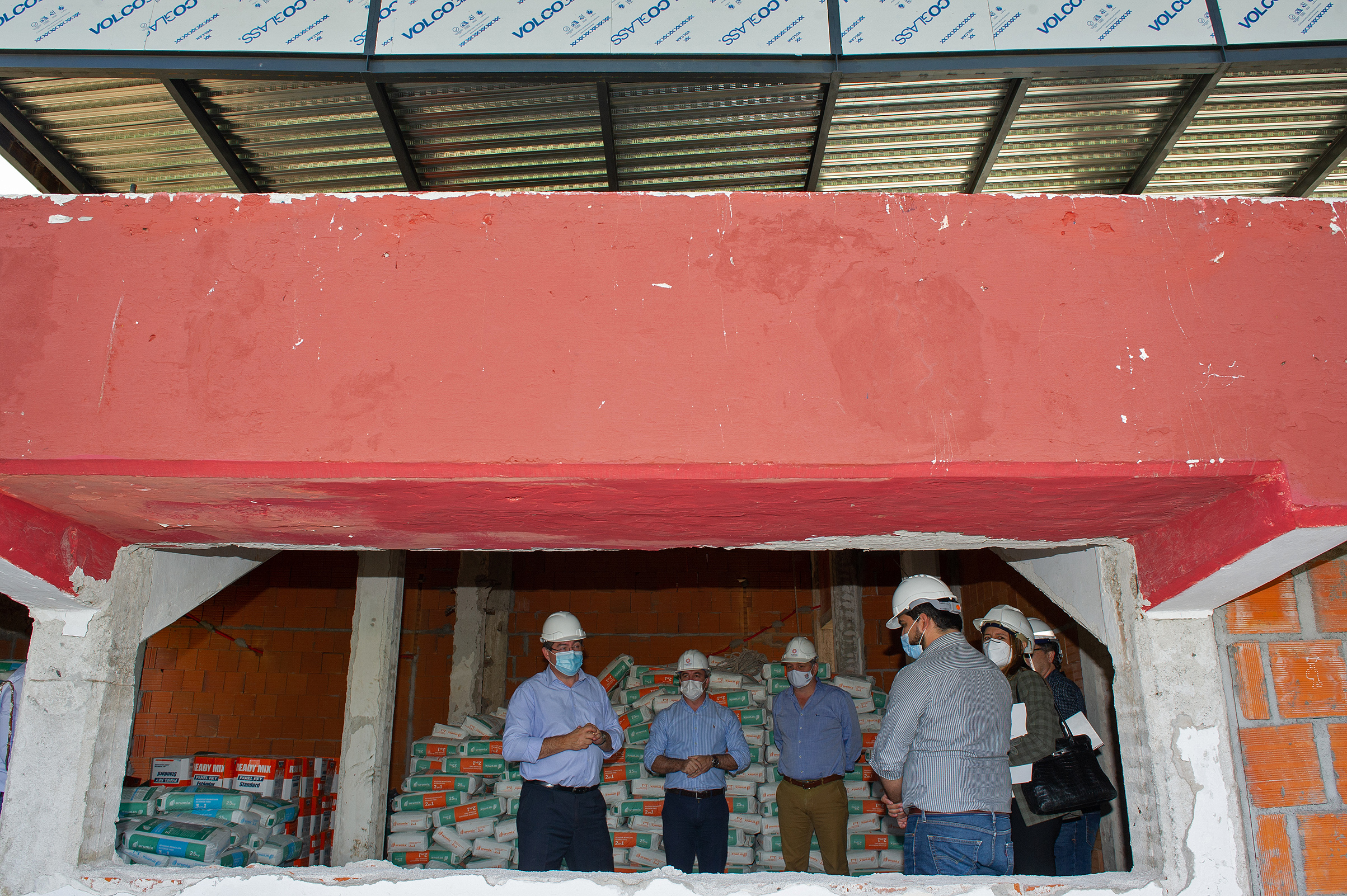 Visita al estadio Campeones Olímpicos, en Florida, donde se proyecta una nueva policlínica