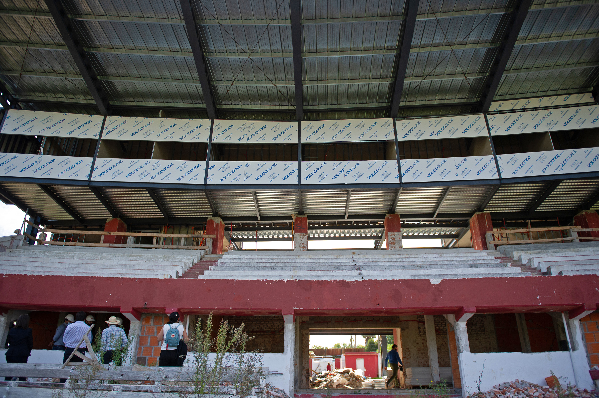Visita al estadio Campeones Olímpicos, en Florida, donde se proyecta una nueva policlínica