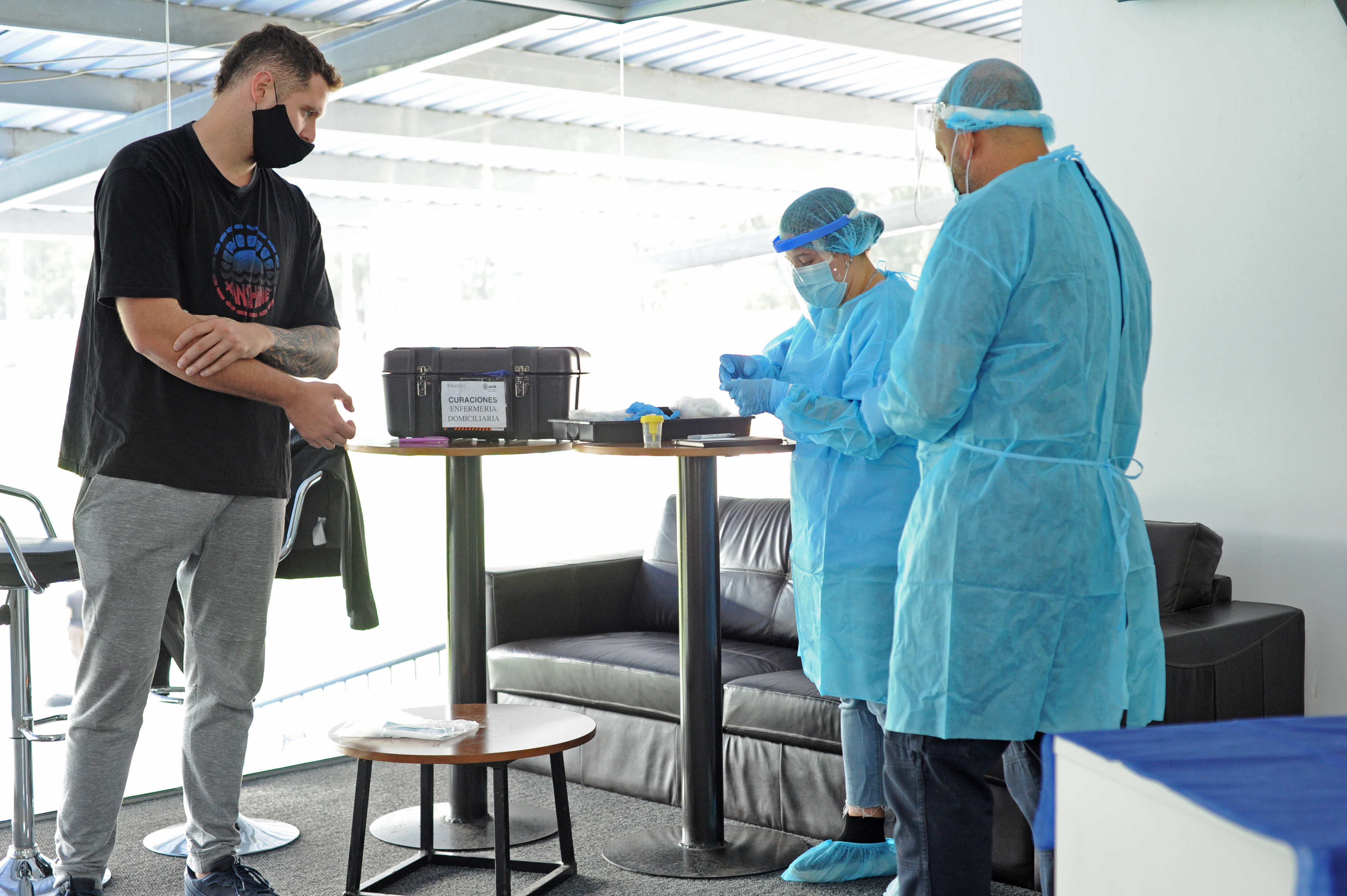 Campaña de donación de plasma de deportistas para atender pacientes con COVID-19