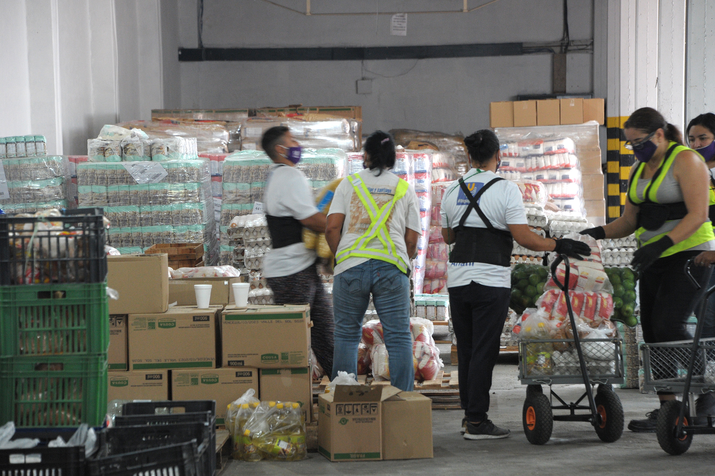Mides apoyará a más de 300 ollas populares