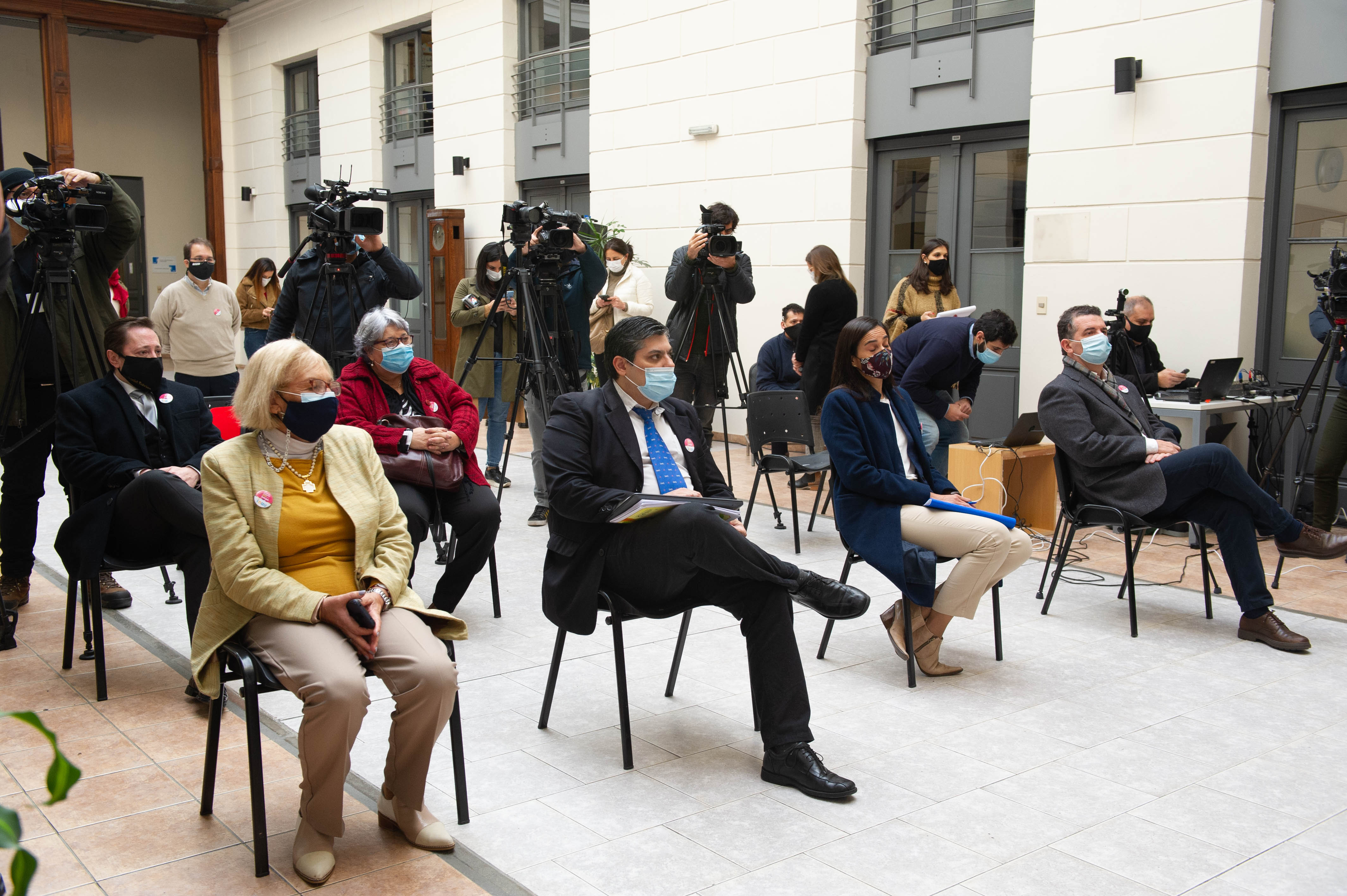 Autoridades en conmemoración del Día Mundial contra el Trabajo infantil