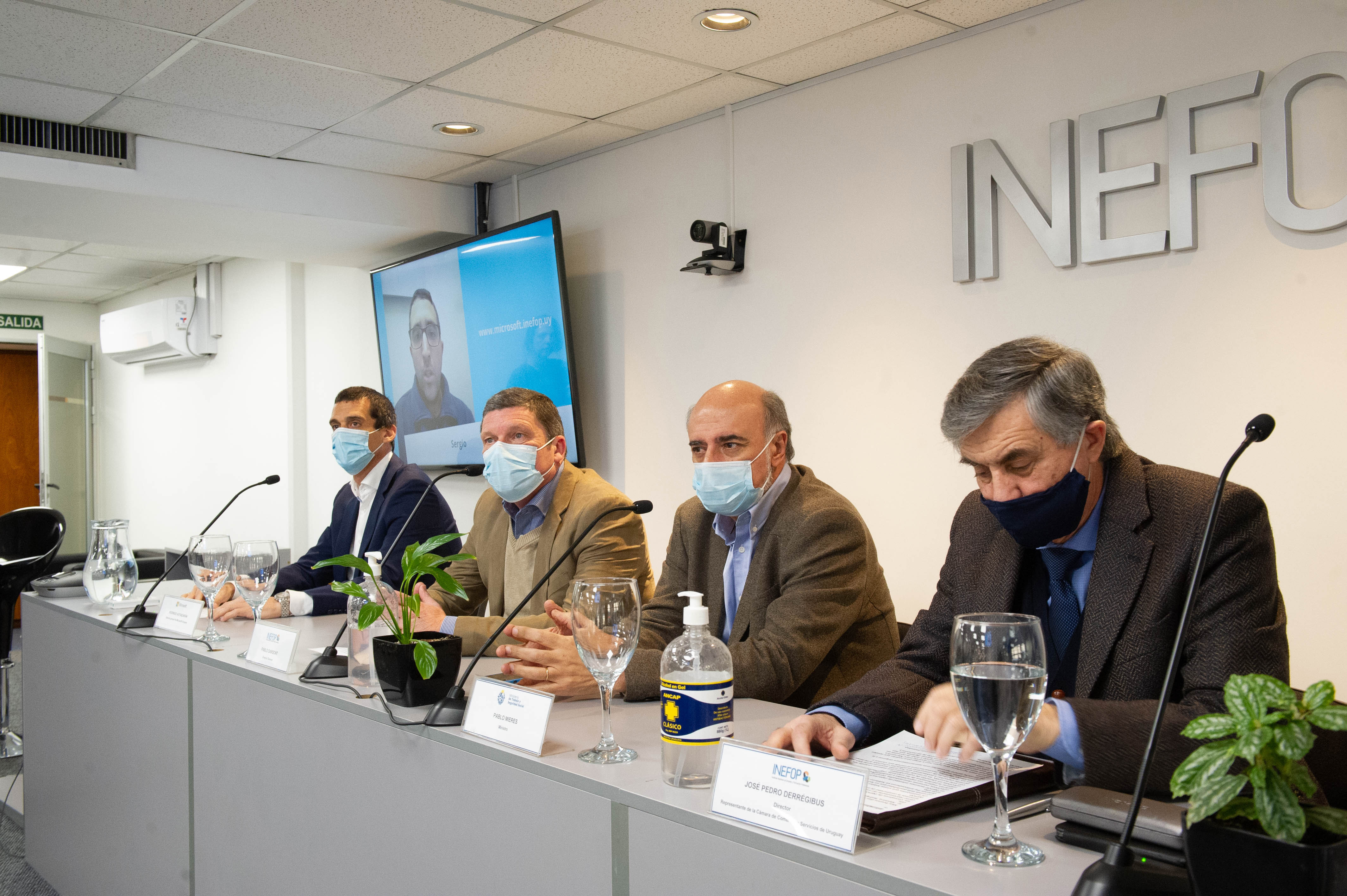 Inefop y Microsoft renuevan su alianza en el programa de Habilidades Digitales para la Empleabilidad