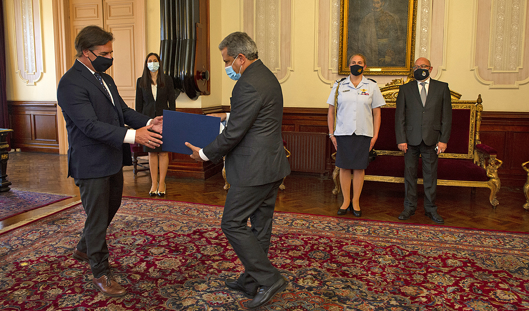 Presidente Lacalle Pou recibió cartas credenciales de representante diplomático de Unión Europea