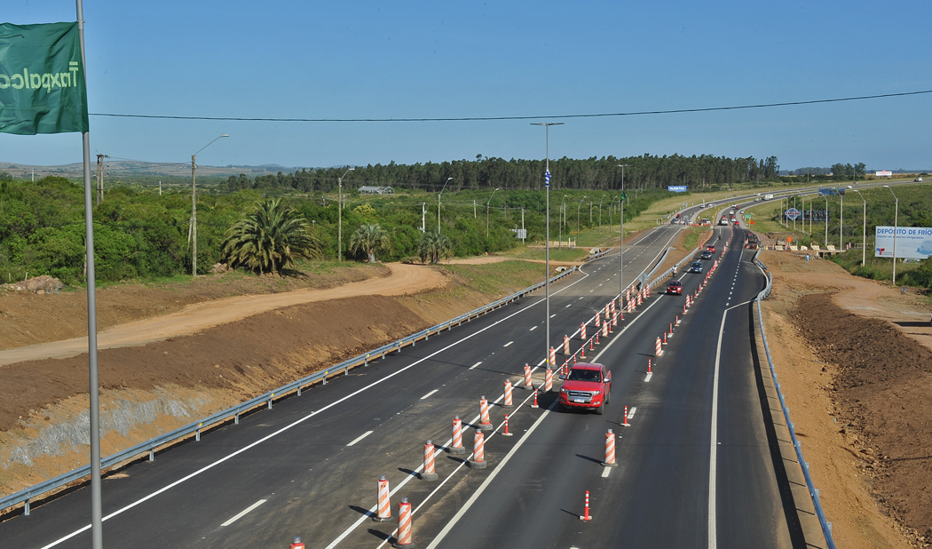 Inauguración de intercambiador en ruta 37, ingreso a Pan de Azúcar