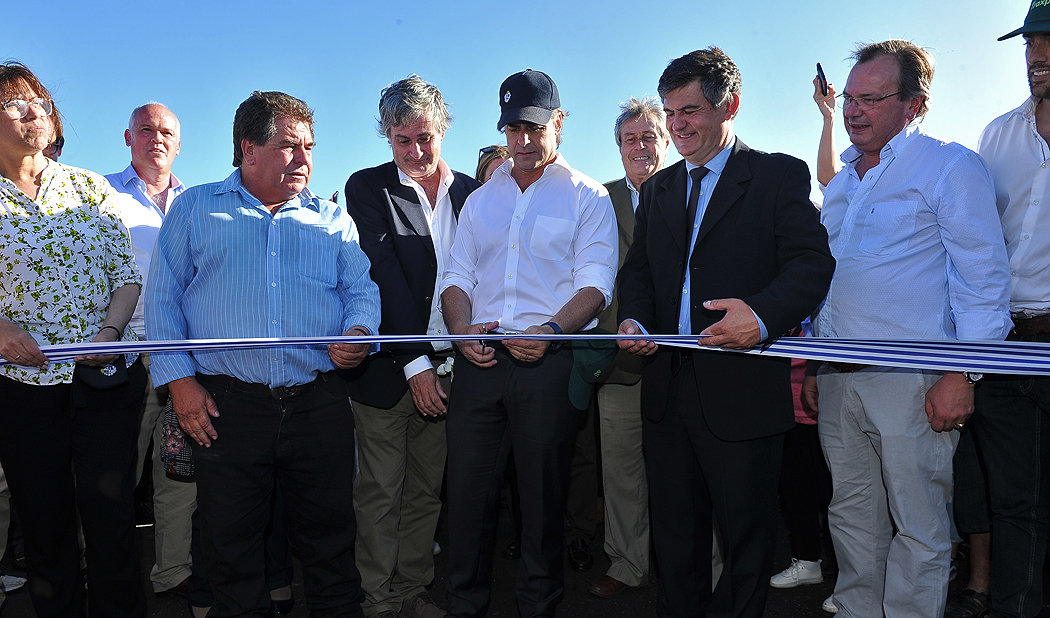Inauguración de intercambiador en ruta 37, ingreso a Pan de Azúcar