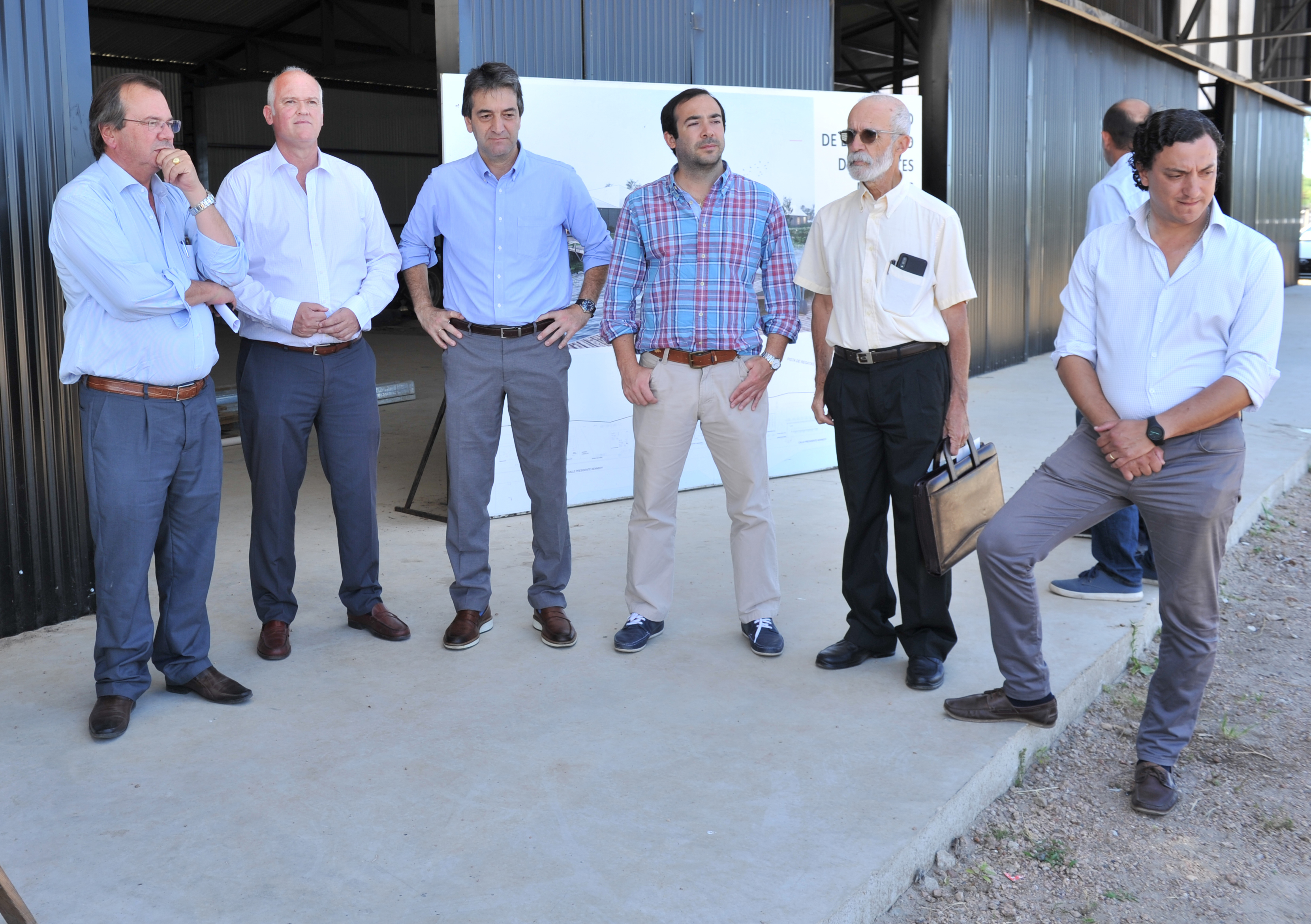 Gobierno firma convenio con Federación Uruguaya de Canotaje para renovar instalaciones de lago Calcagno