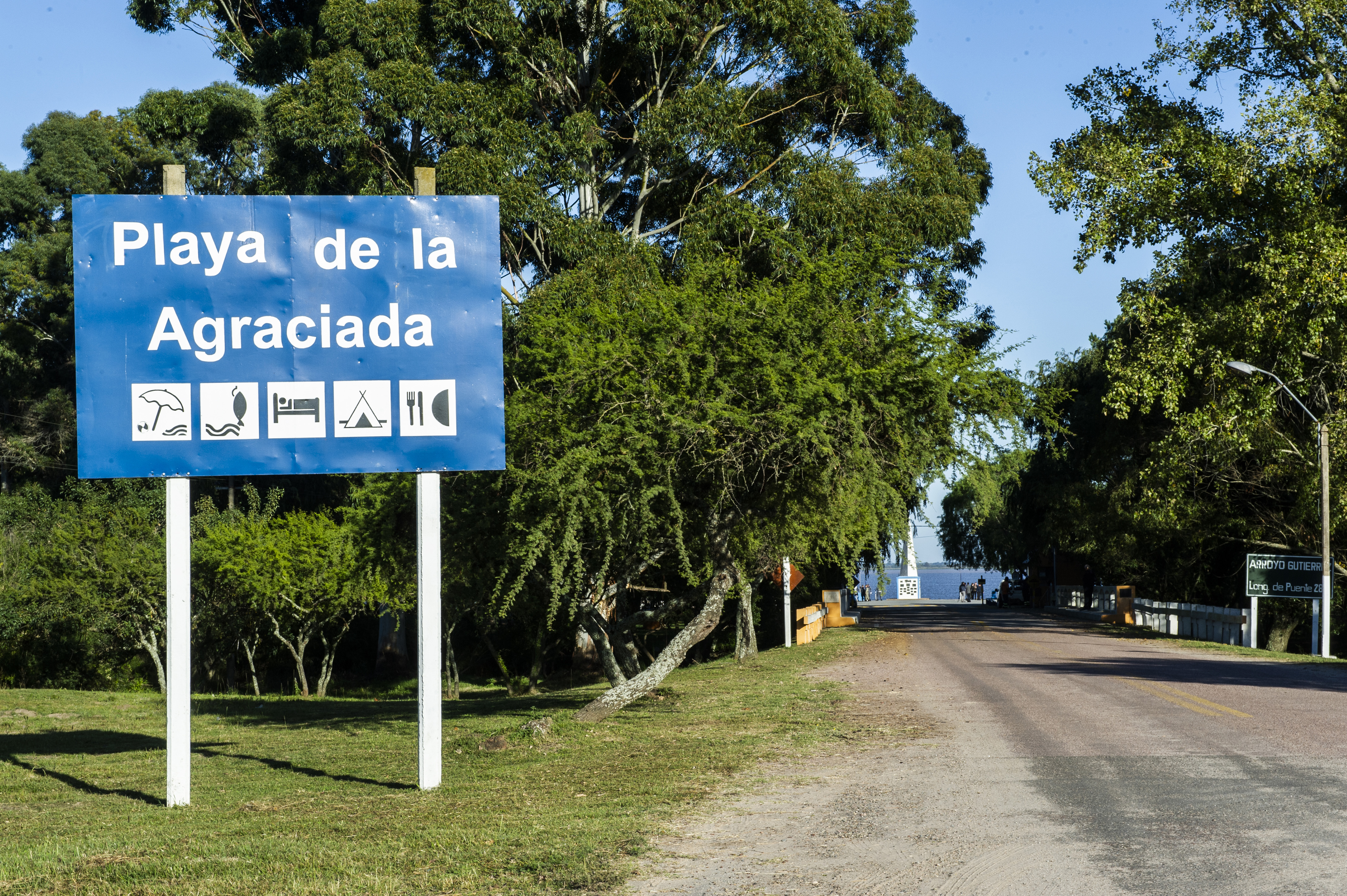 Lacalle Pou conmemoró el 197.º aniversario del Desembarco de los Treinta y Tres Orientales