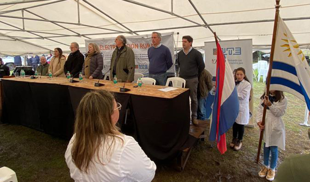 UTE inauguró obras de electrificación rural en Salto por más de 65 millones de pesos