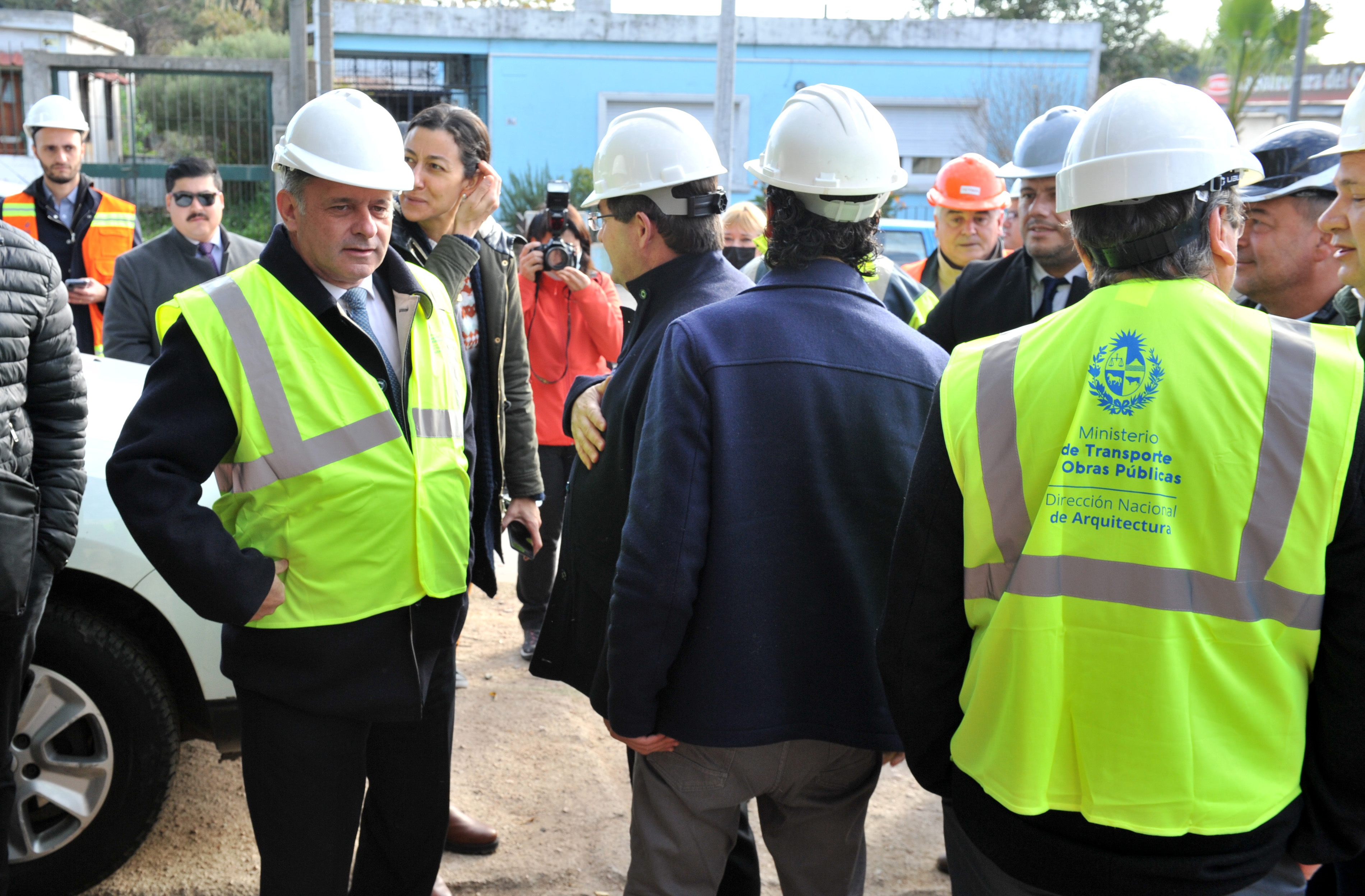 Autoridades presenciaron avance de obras del nuevo Hospital del Cerro