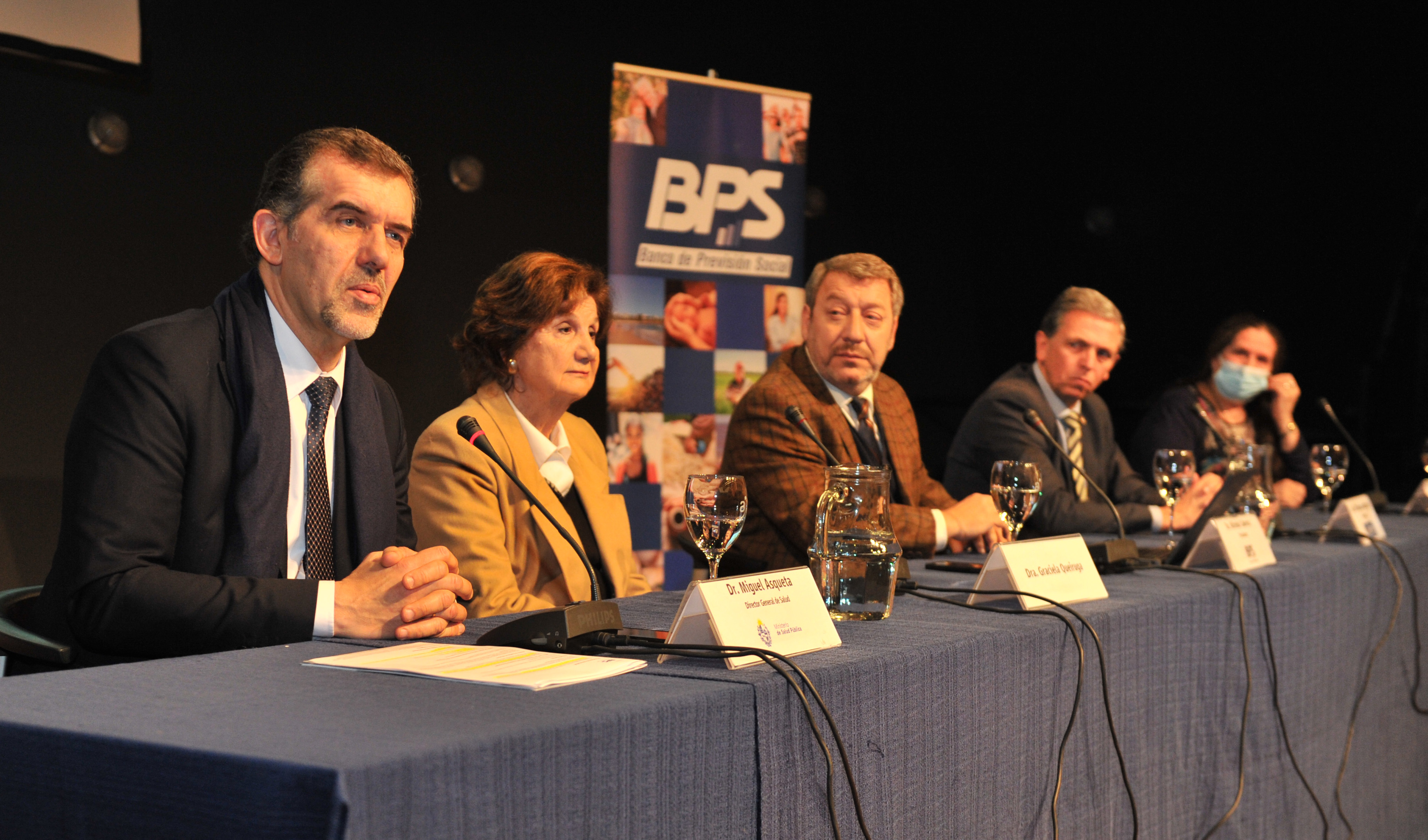 Presidente del BPS, Alfredo Cabrera, en apertura de la Jornada de Actualización de la Pesquisa Neonatal