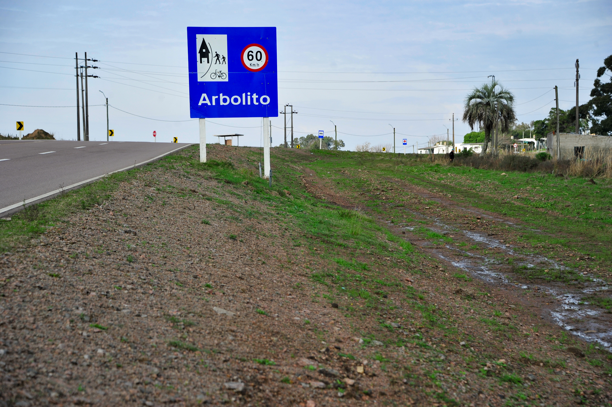 Familias de Cerro Largo recibieron las escrituras de sus viviendas