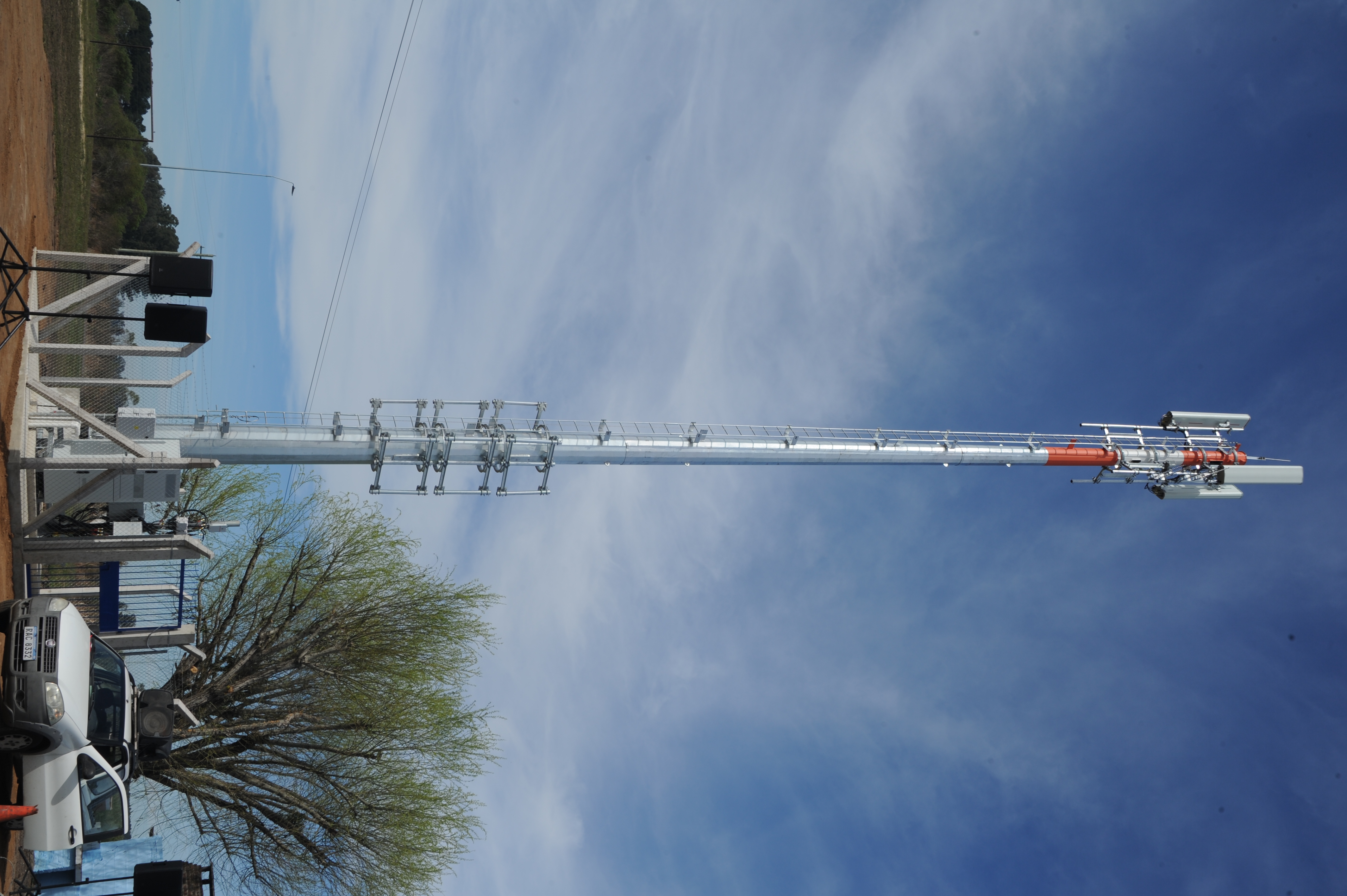 Antel instaló dos radiobases para optimizar conectividad a internet en Tacuarembó