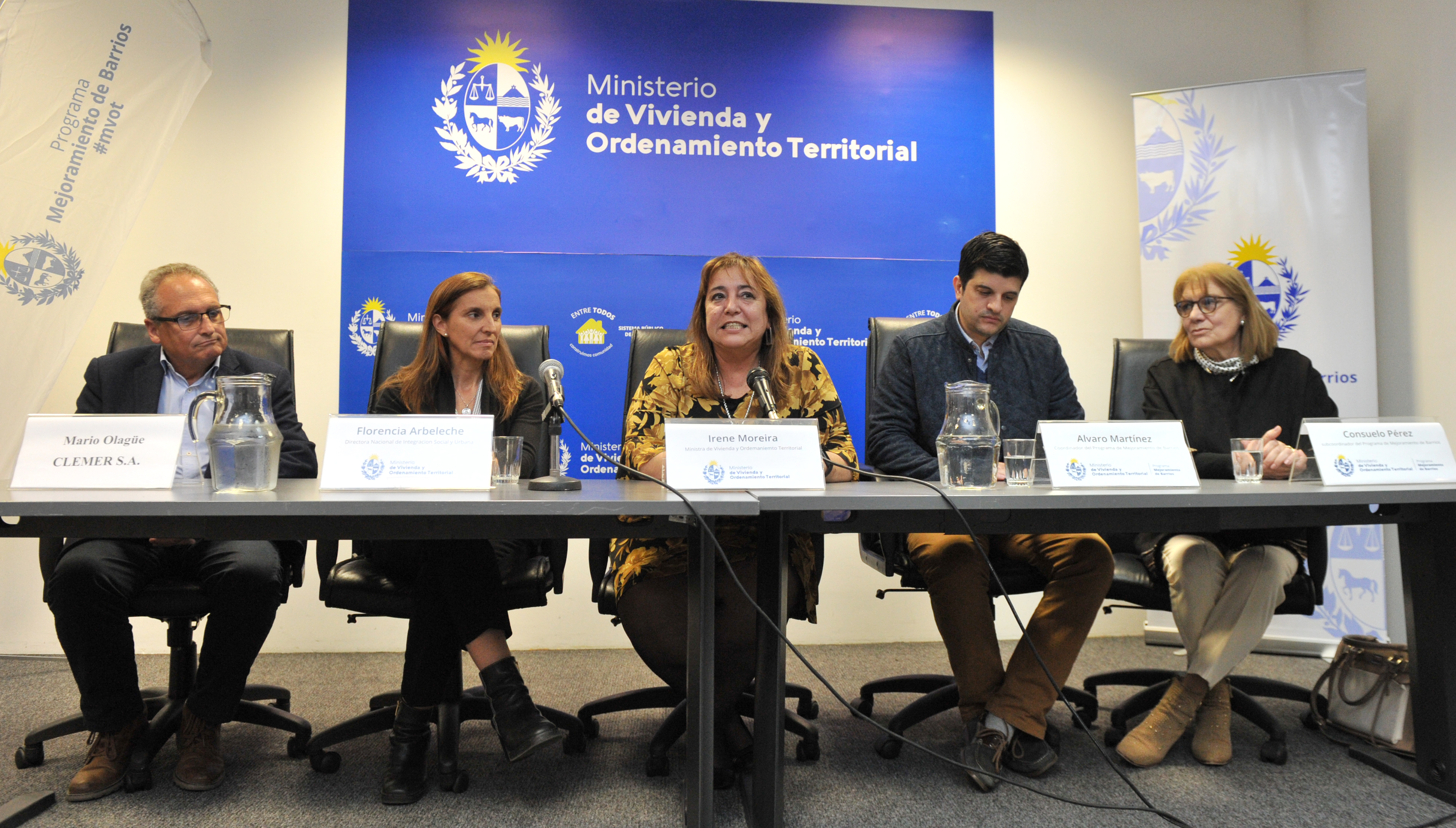 Contrato para construcción de viviendas en Montevideo
