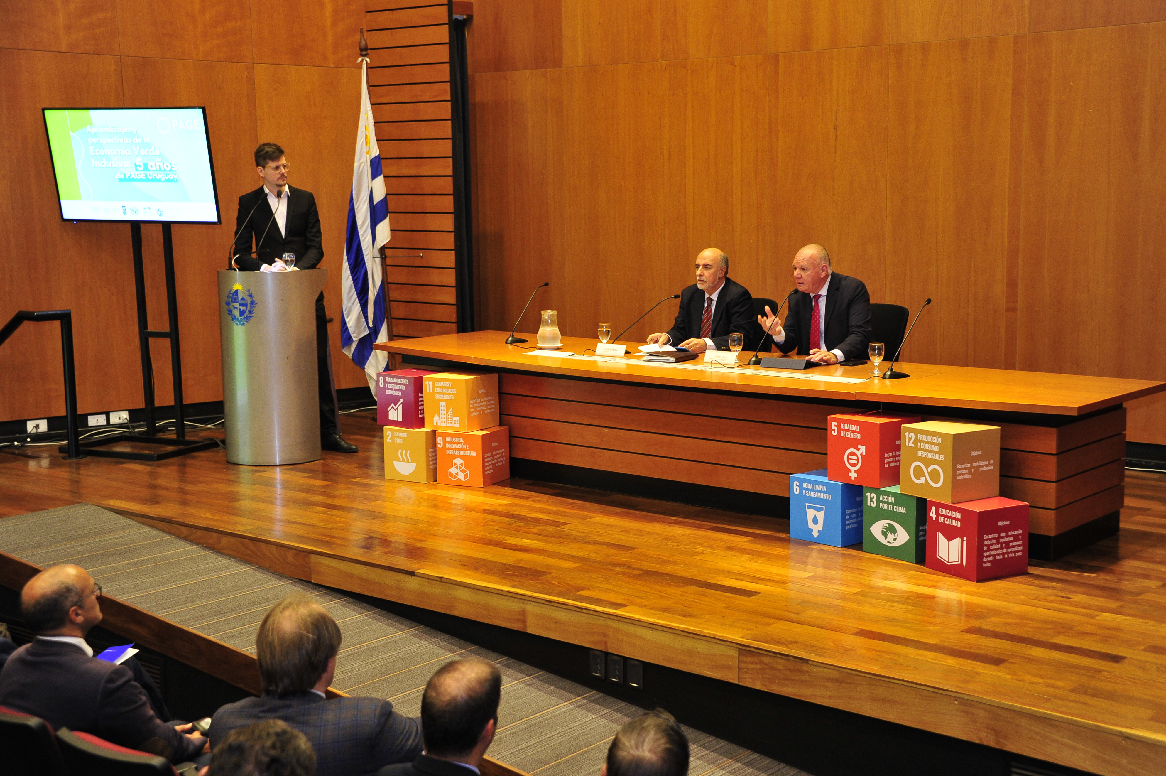 Imágenes del encuentro Aprendizajes y Perspectivas de la Economía Verde Inclusiva