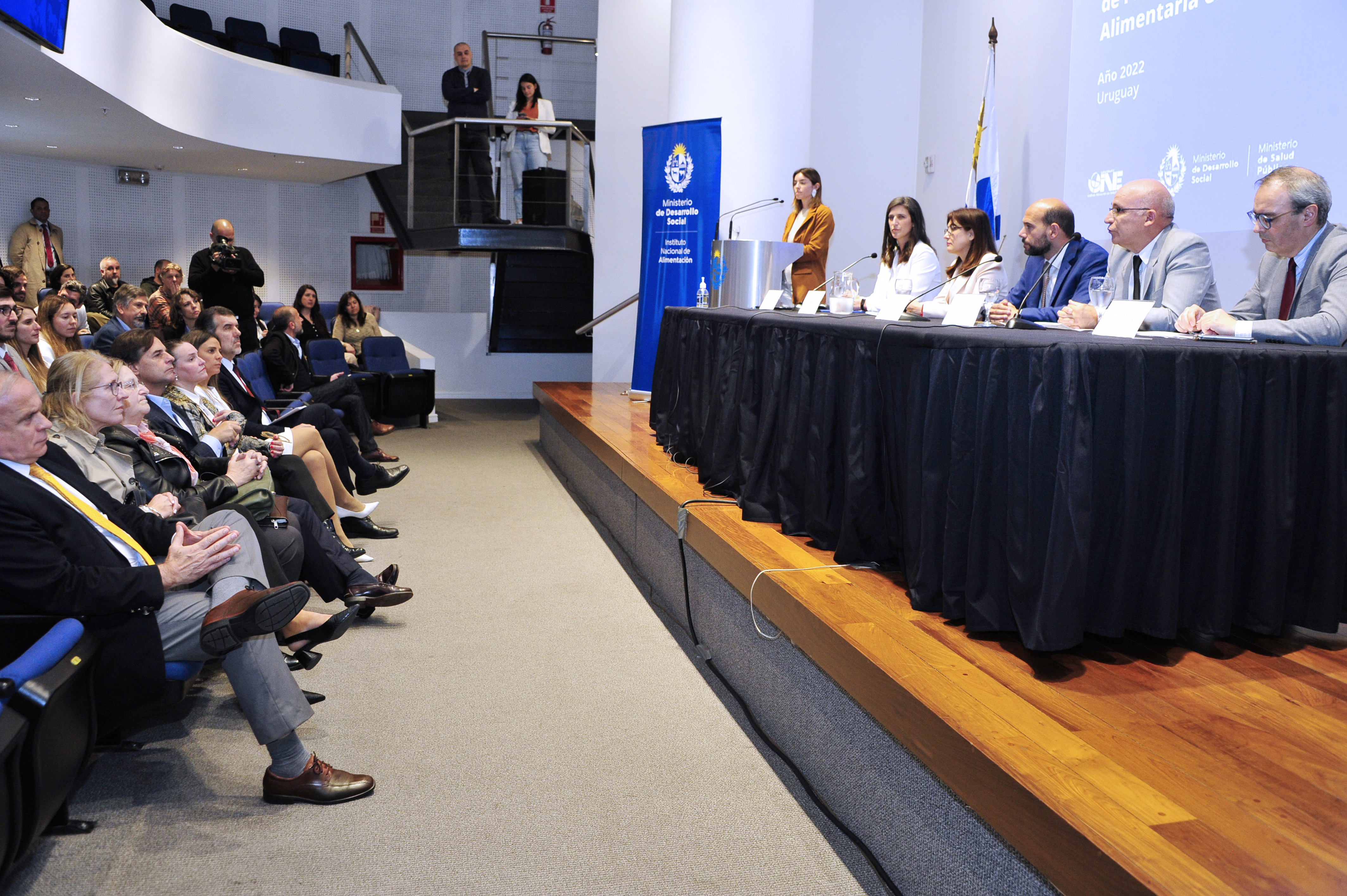 Presidente Lacalle Pou asistió a la presentación de estudio de inseguridad alimentaria