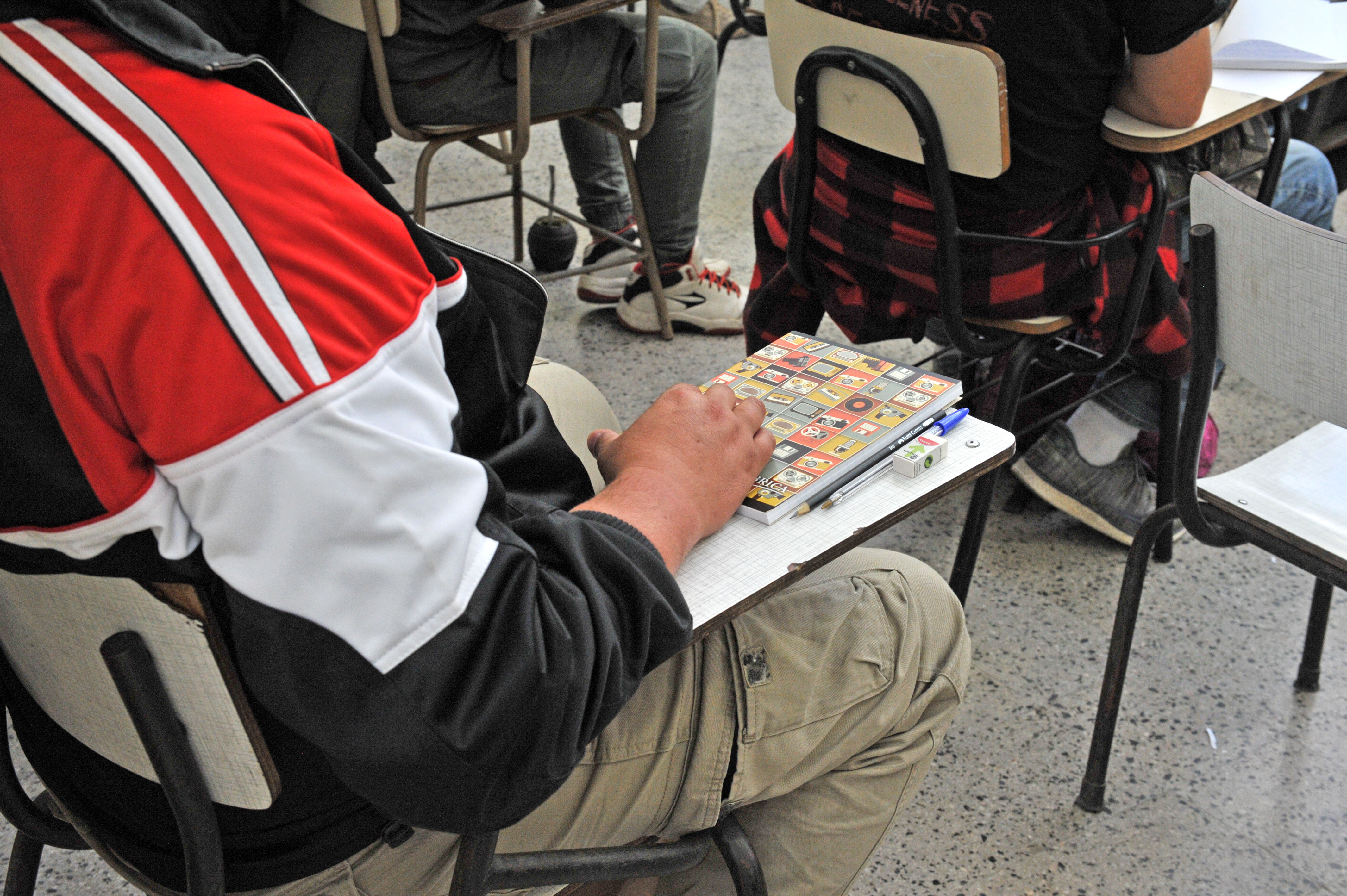 Imágenes de comienzo de cursos de UTU para beneficiarios de programas del Mides