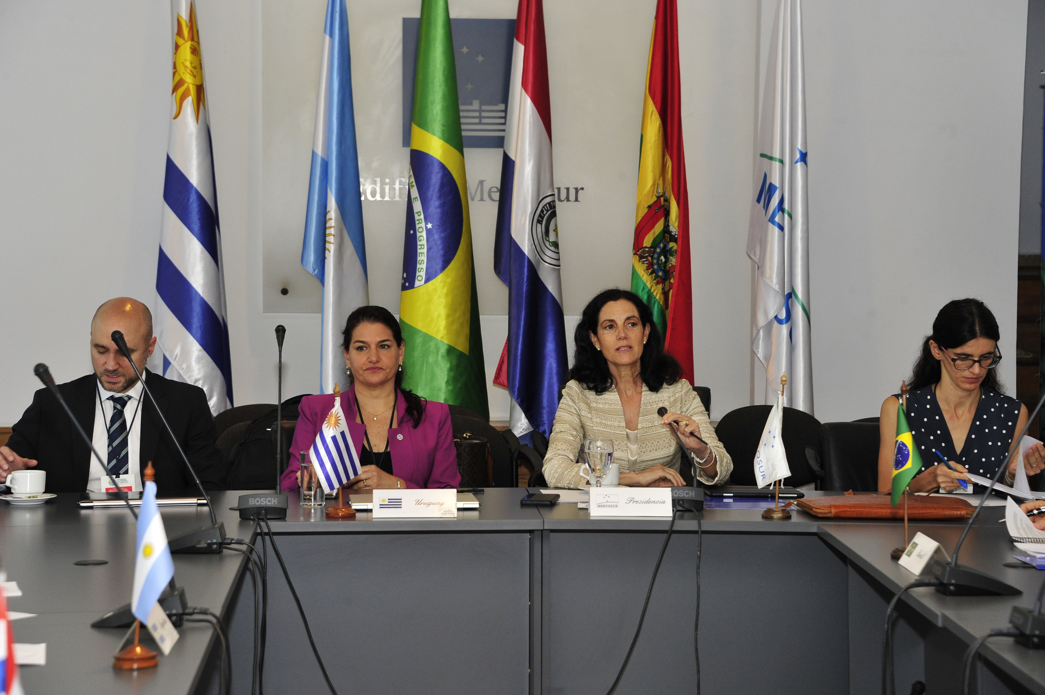 Ministros de Economía del Mercosur se reunieron en Montevideo