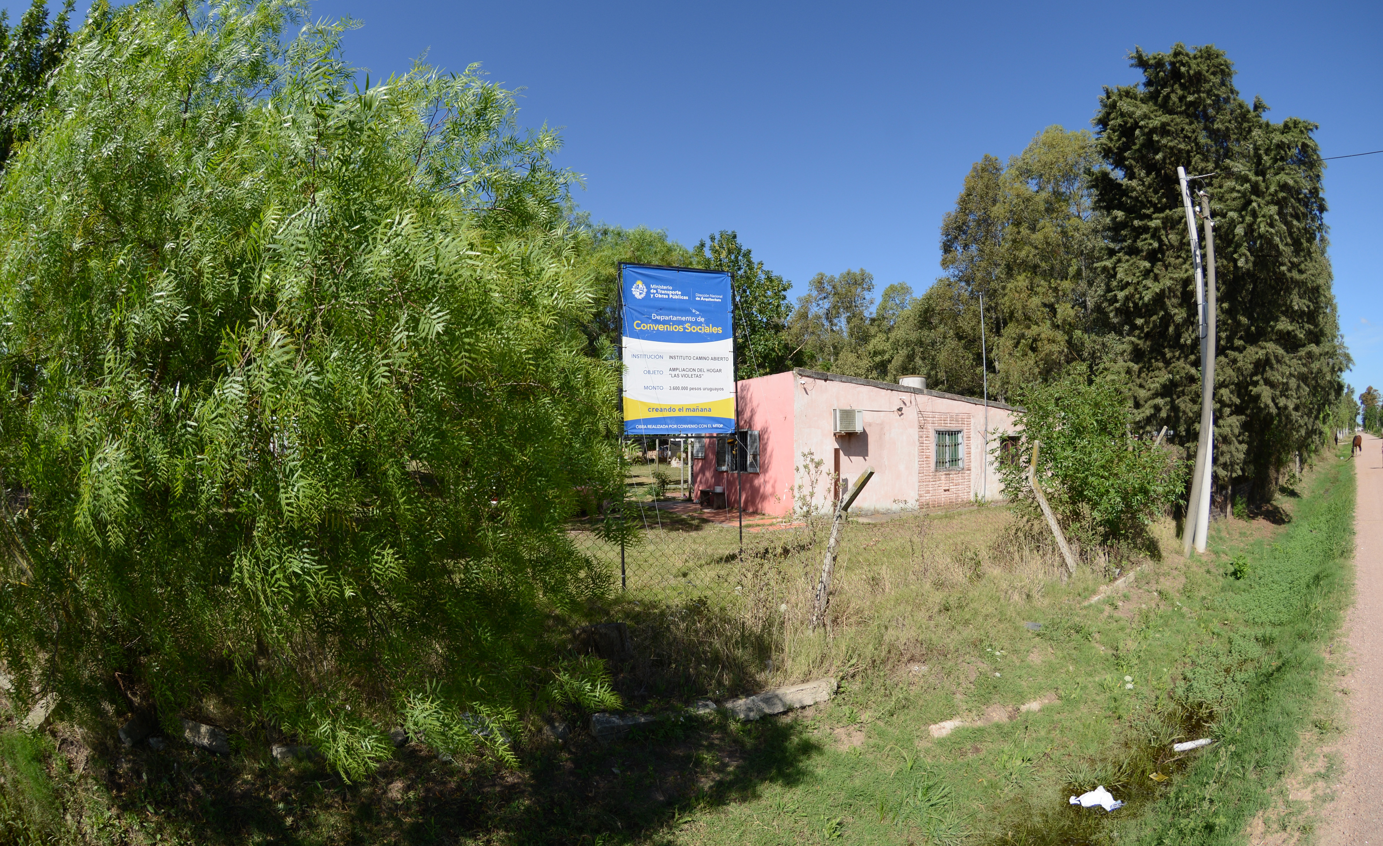 Inauguraciones de obras sociales del MTOP en el departamento de San José