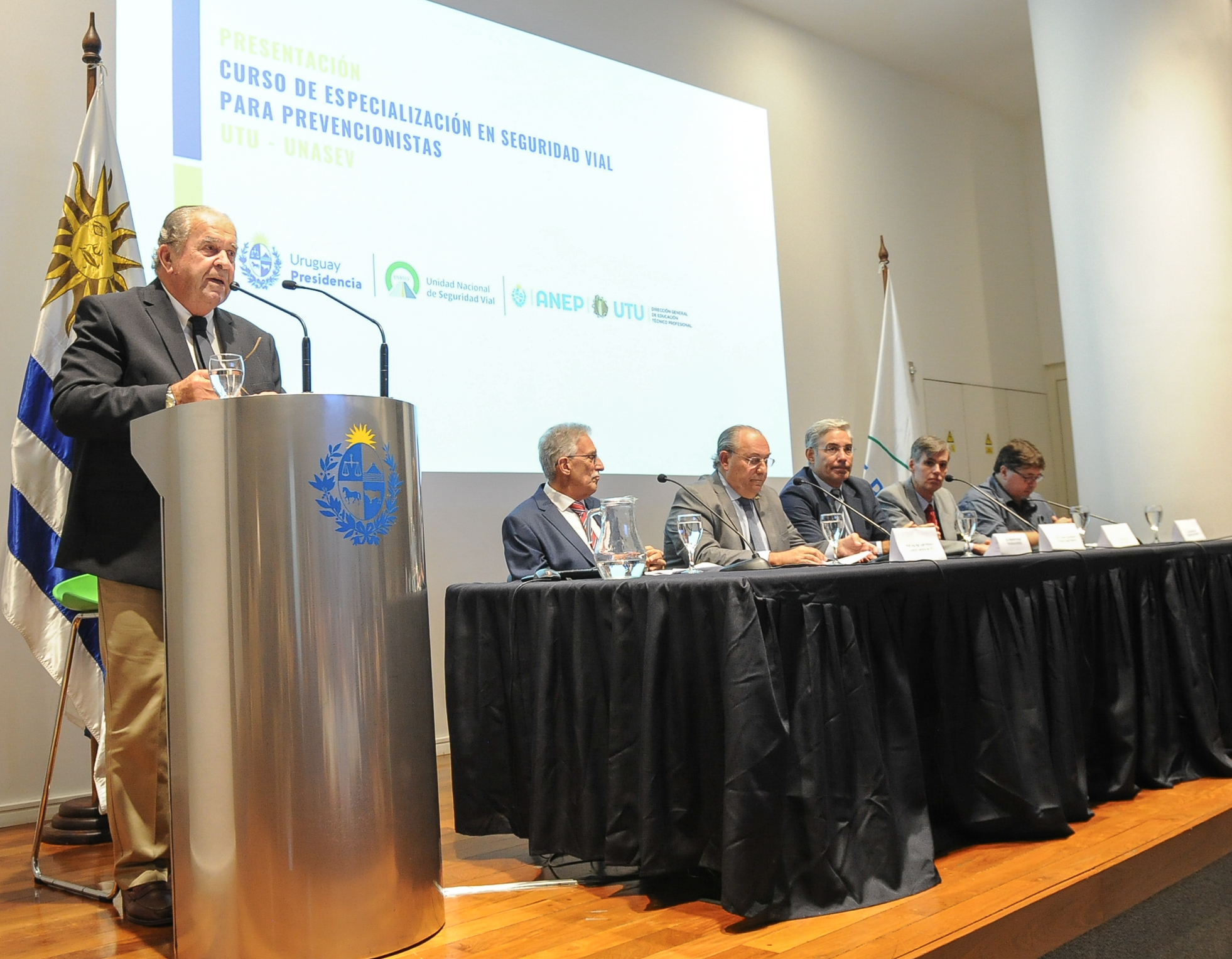 Imágenes de lanzamiento del curso Especialización en Seguridad Vial