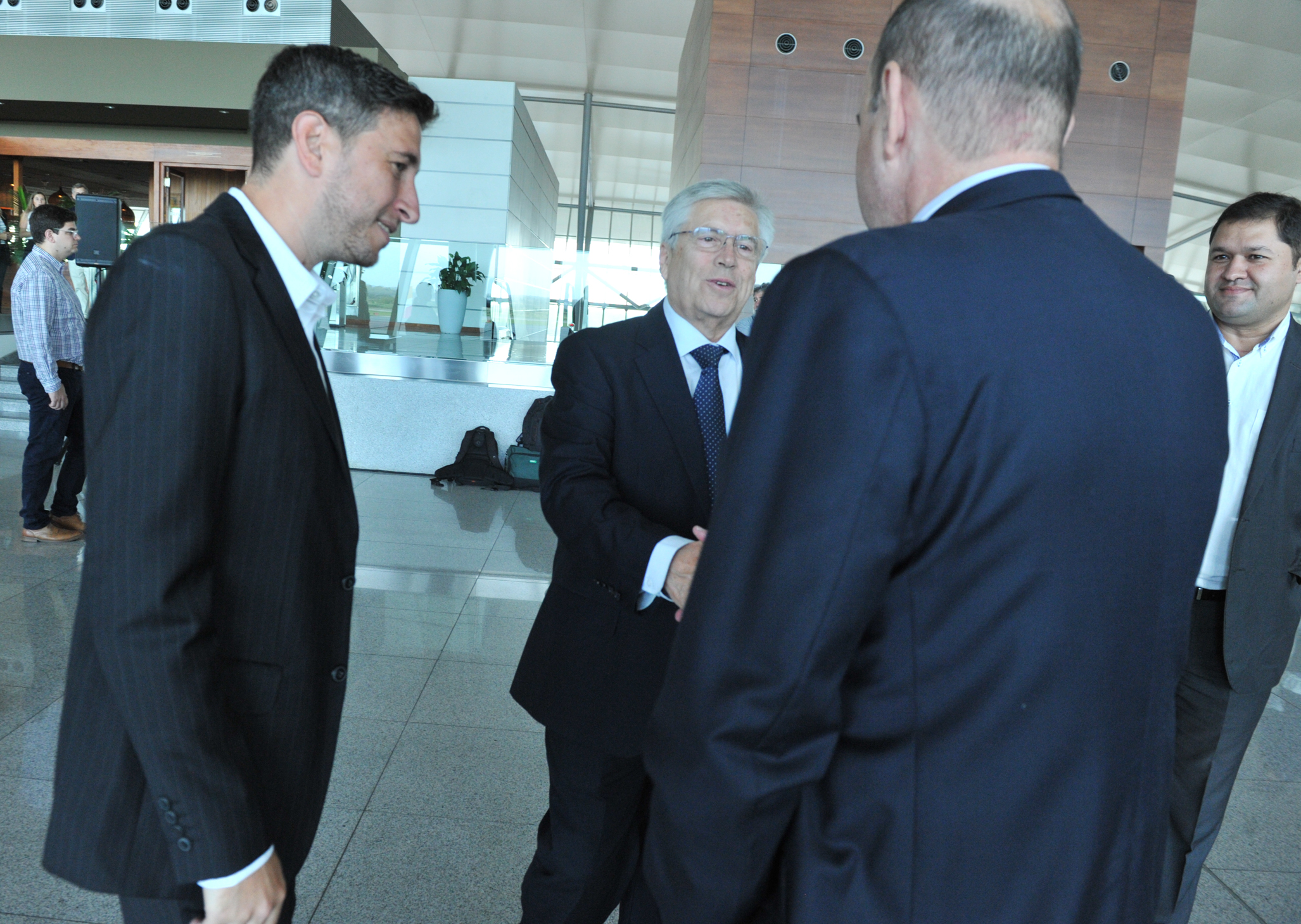 Tabaré Viera en la inauguración del vuelo de la aerolínea JetSmart entre Montevideo y Río de Janeiro