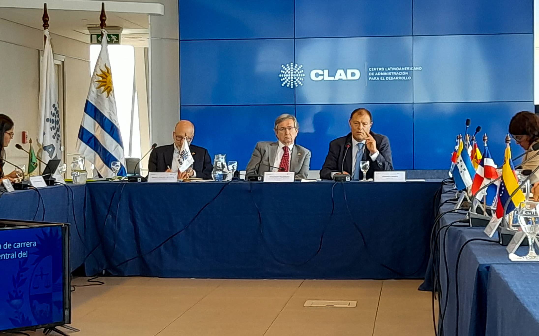 Imágenes de la conferencia sobre prácticas de la gestión de personal en el sector público