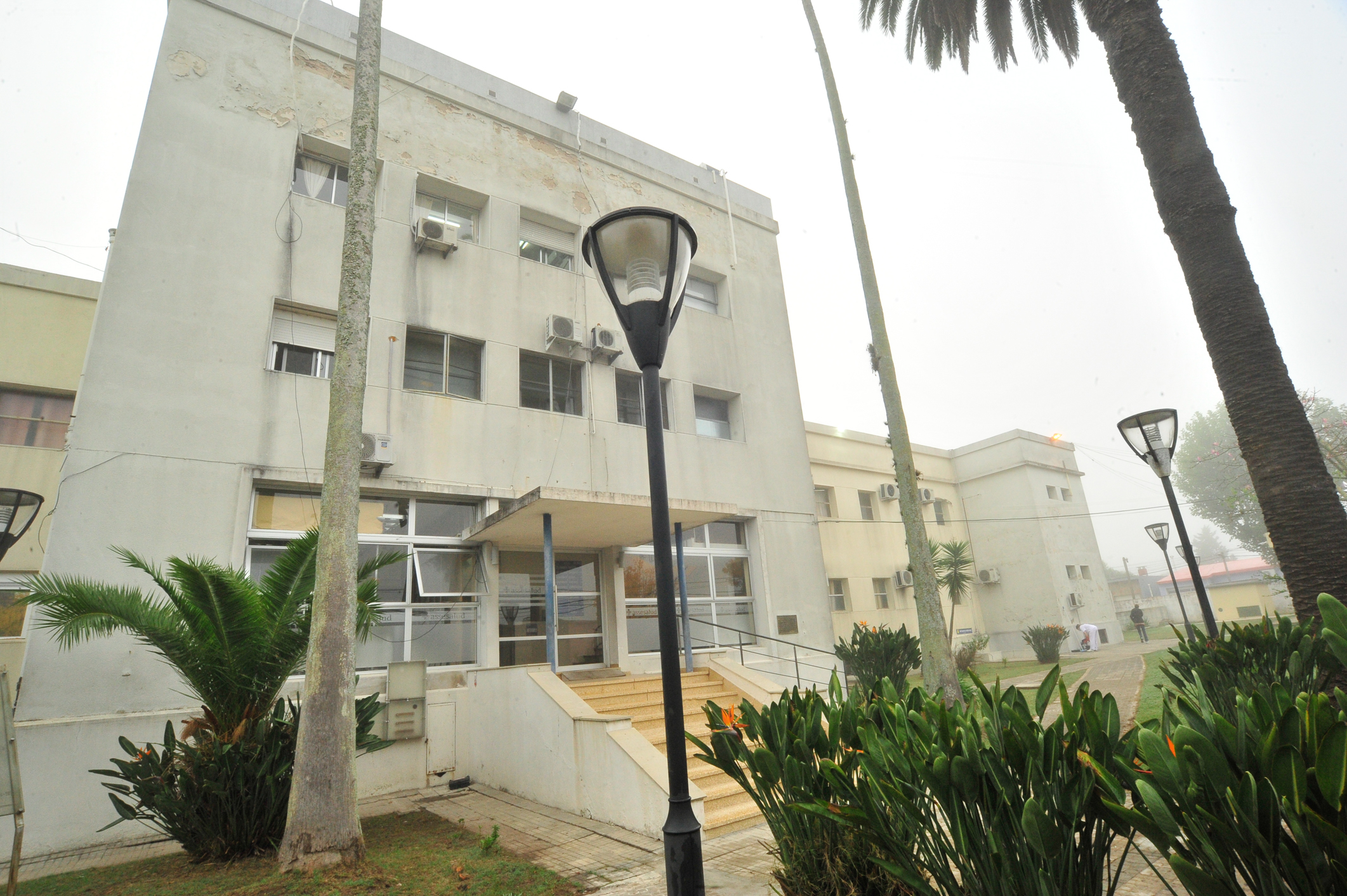 Delgado y Cipriani recorrieron las obras del CTI del hospital de Melo