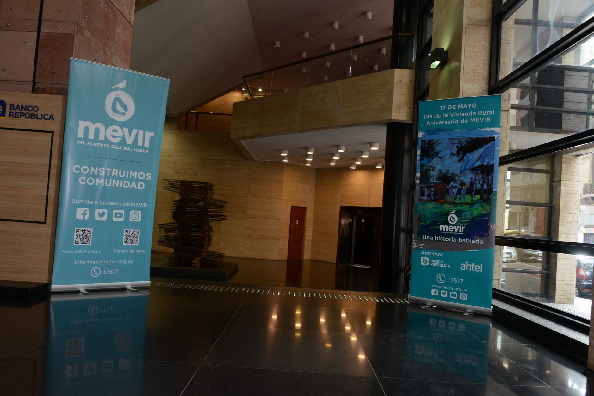 Mevir presentó libro sobre su historia y prevé récord en descentralización