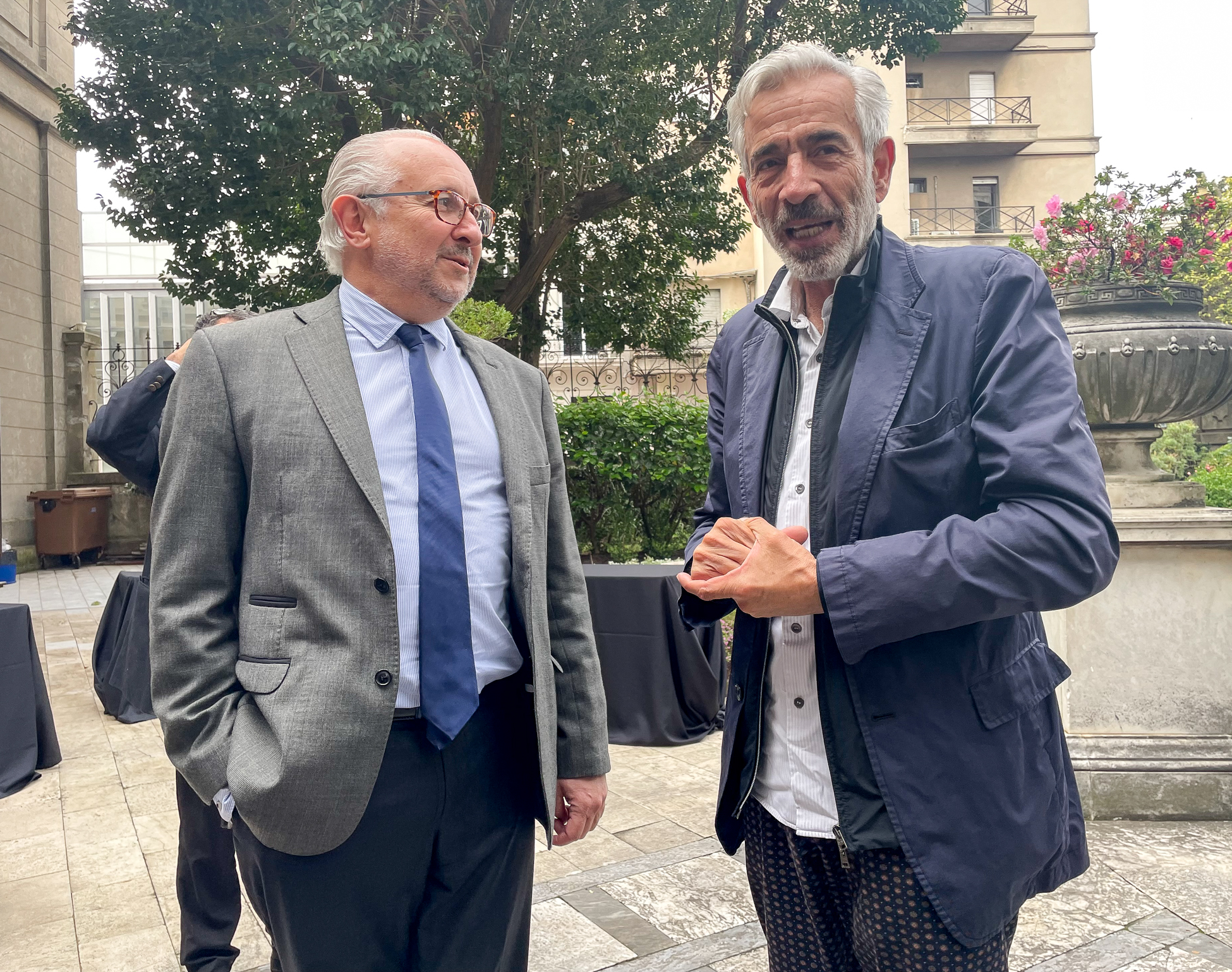 Imágenes de entrega de Medalla Delmira Agustini a actor español Imanol Arias