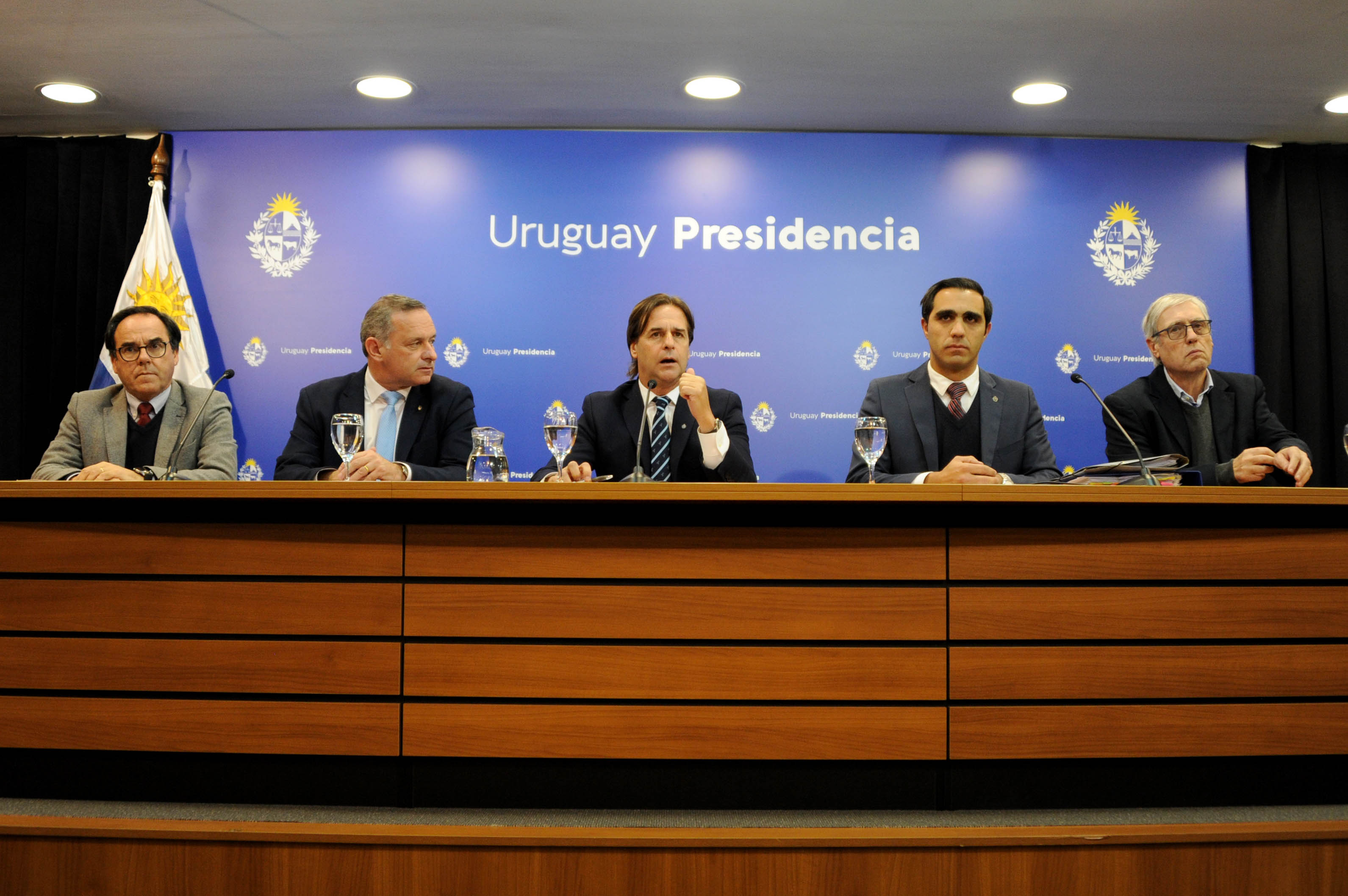 Luis Lacalle Pou encabezó conferencia de prensa sobre la emergencia hídrica en la zona metropolitana