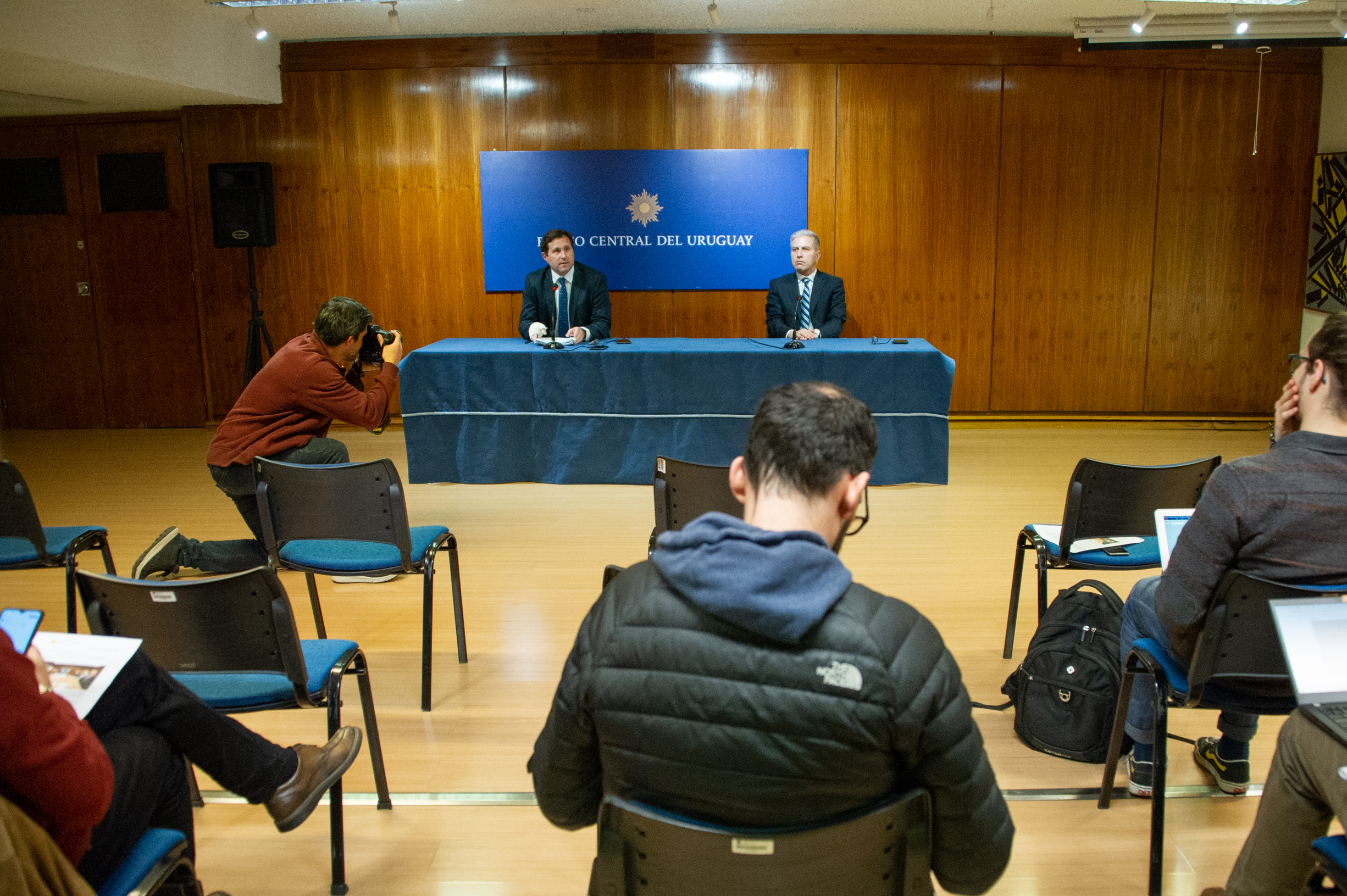 Imágenes del presidente del Banco Central del Uruguay, Diego Labat