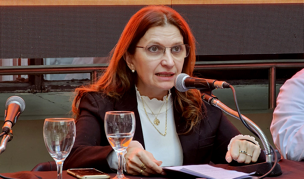Ministra Karina Rando en presentación de screening en cáncer de pulmón