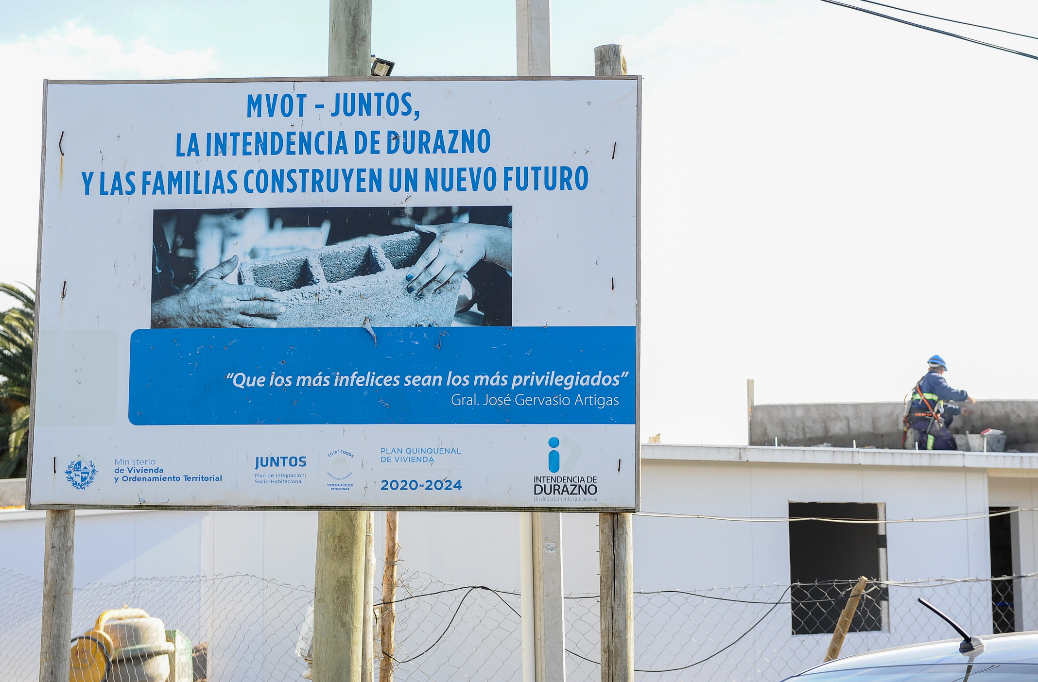Ministerio de Vivienda entregó soluciones habitacionales en Durazno