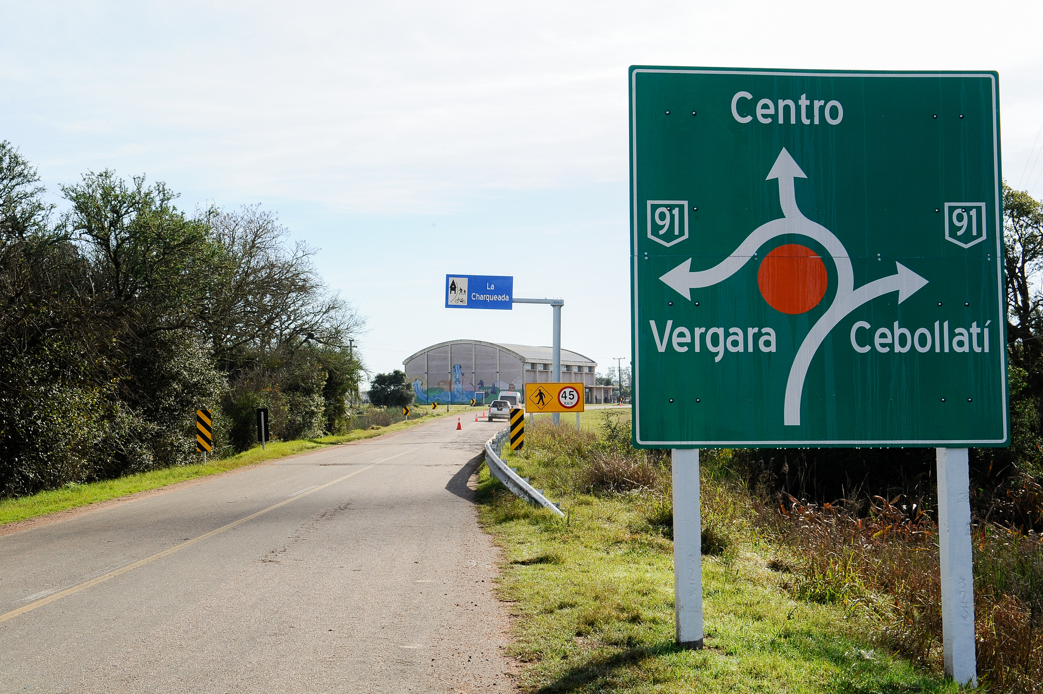 Presidente Lacalle Pou participó en inauguración de puente sobre río Cebollatí y accesos.