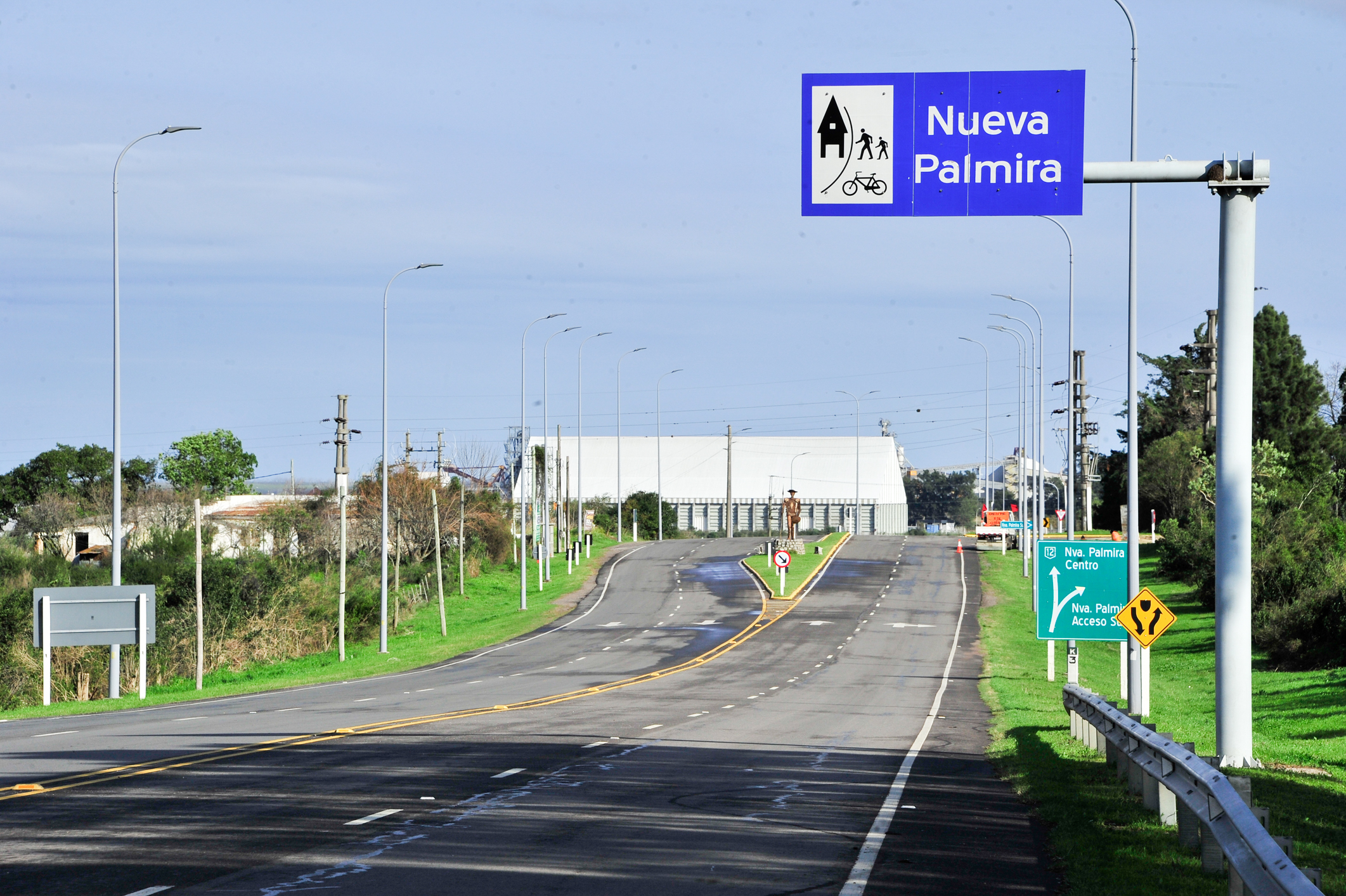 Declaratoria de biblioteca de Nueva Palmira como Monumento Histórico Nacional.