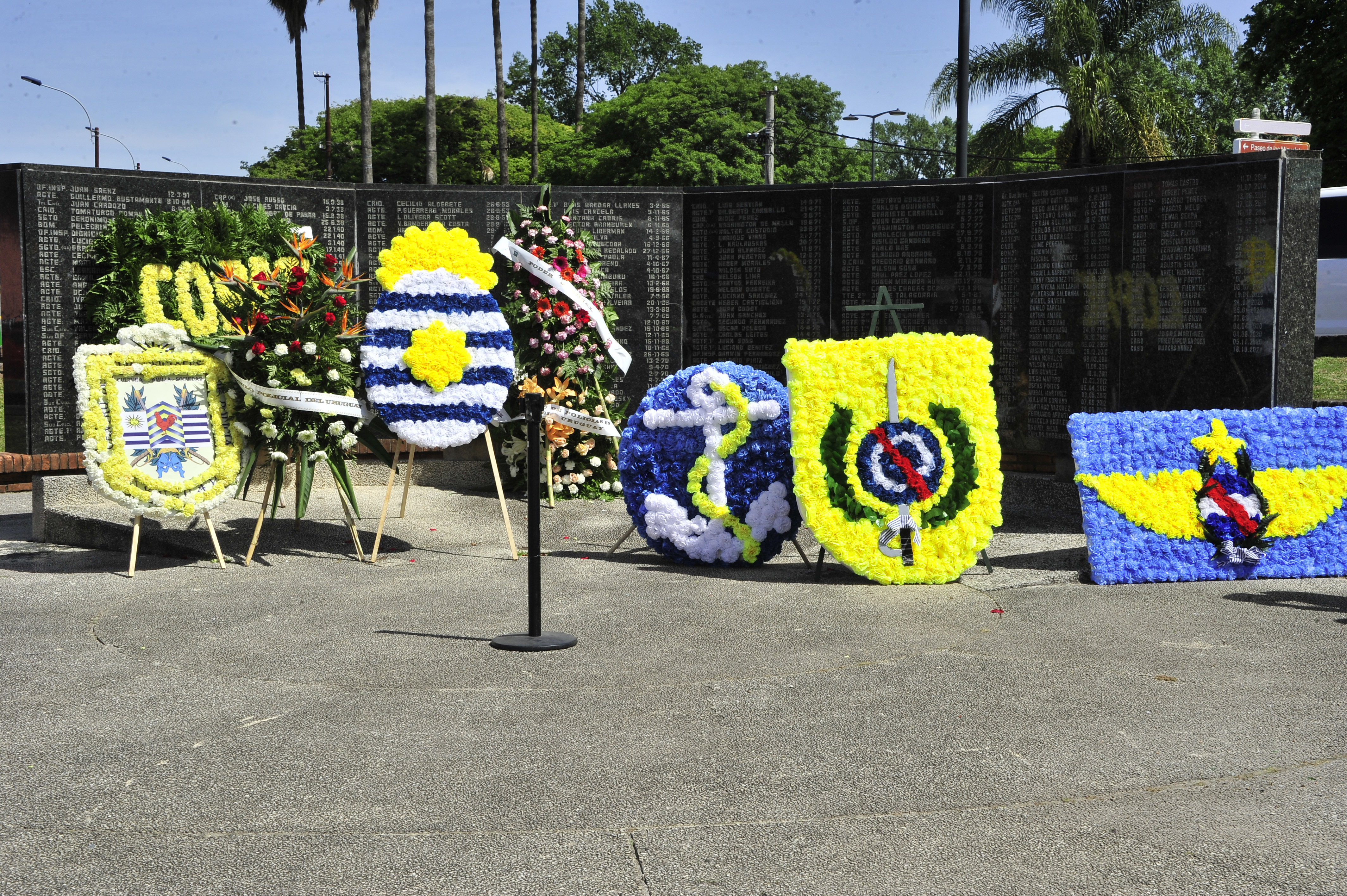 Gobierno conmemoró el Día del Policía Caído en Cumplimiento del Deber