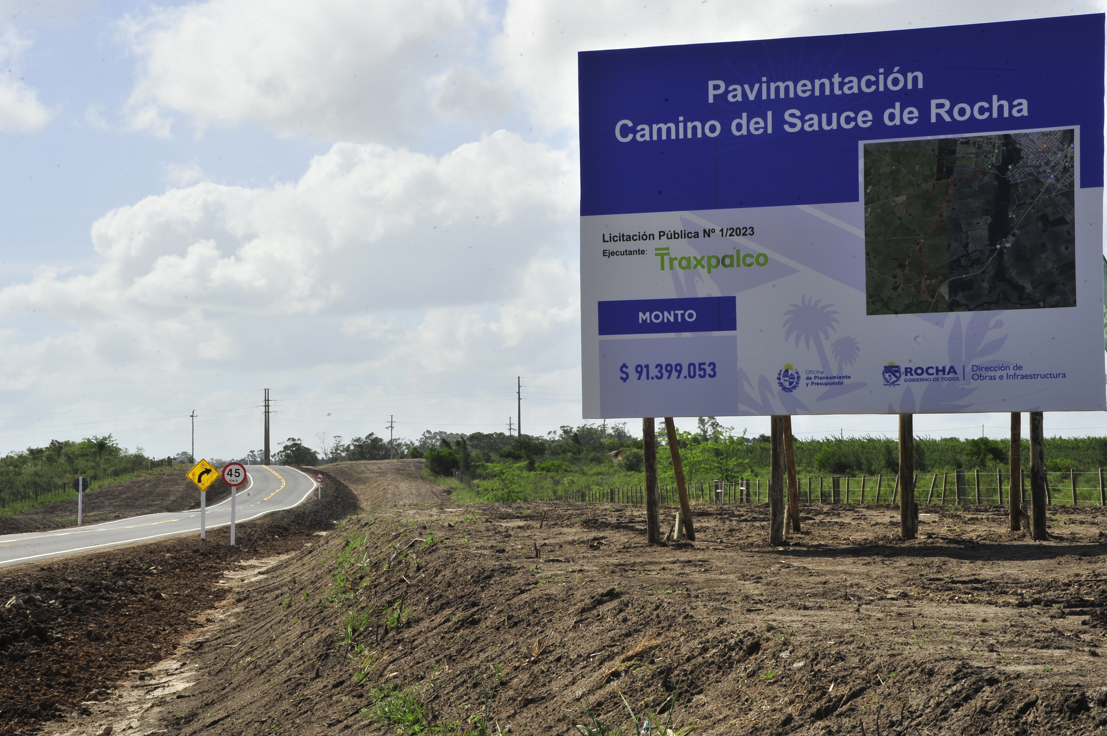 Presidente Lacalle Pou en inauguración de accesos a Rocha