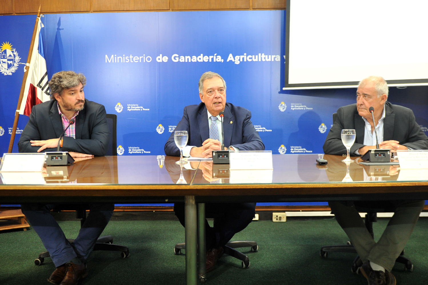 Declaraciones del ministro de Ganadería, Fernando Mattos