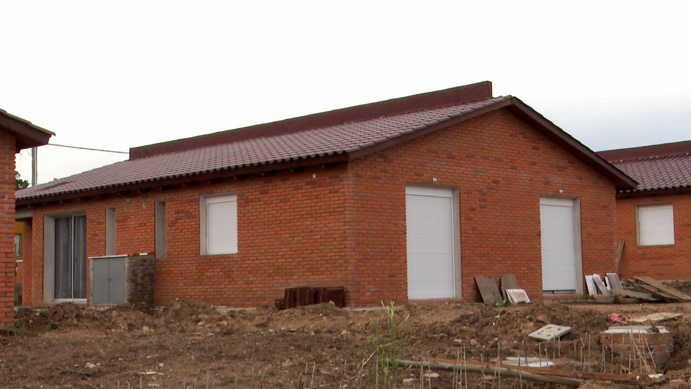 Autoridades de Vivienda en inauguraciones en el departamento de Maldonado
