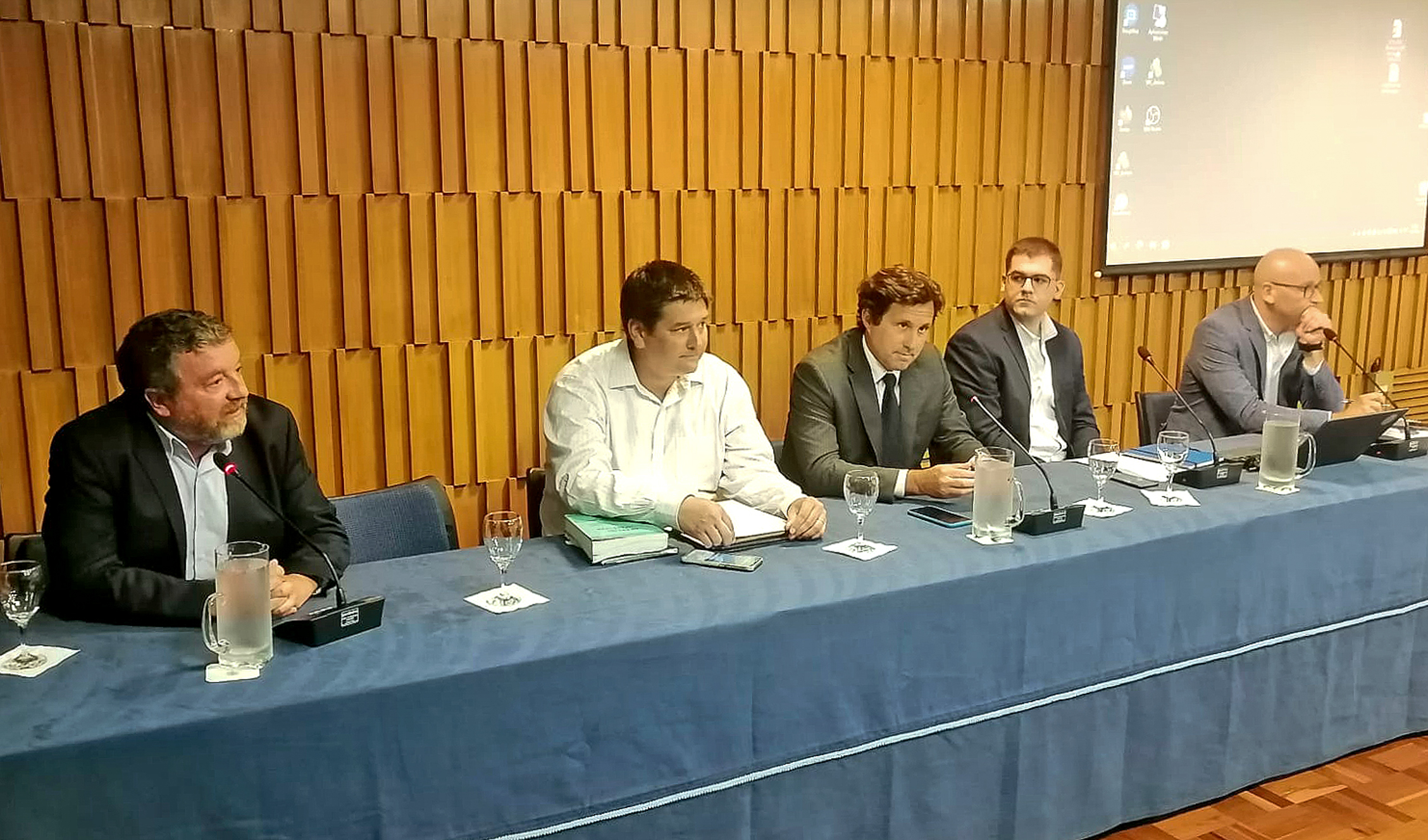 El Banco Central del Uruguay (BCU) presentó trabajos de investigación