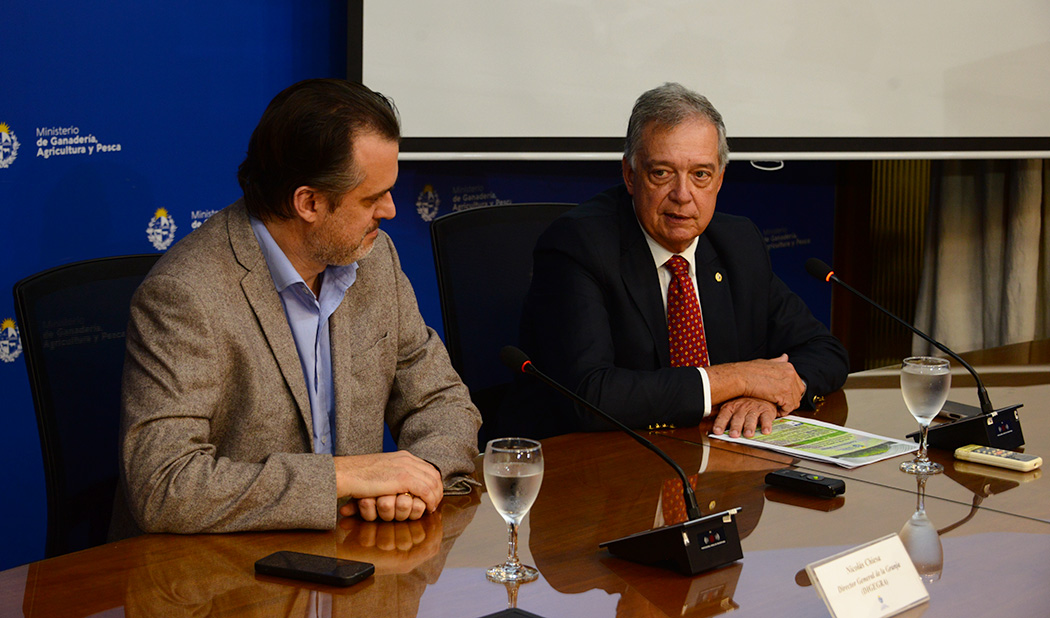 Imágenes de anuncio de medidas de apoyo para sector granjero