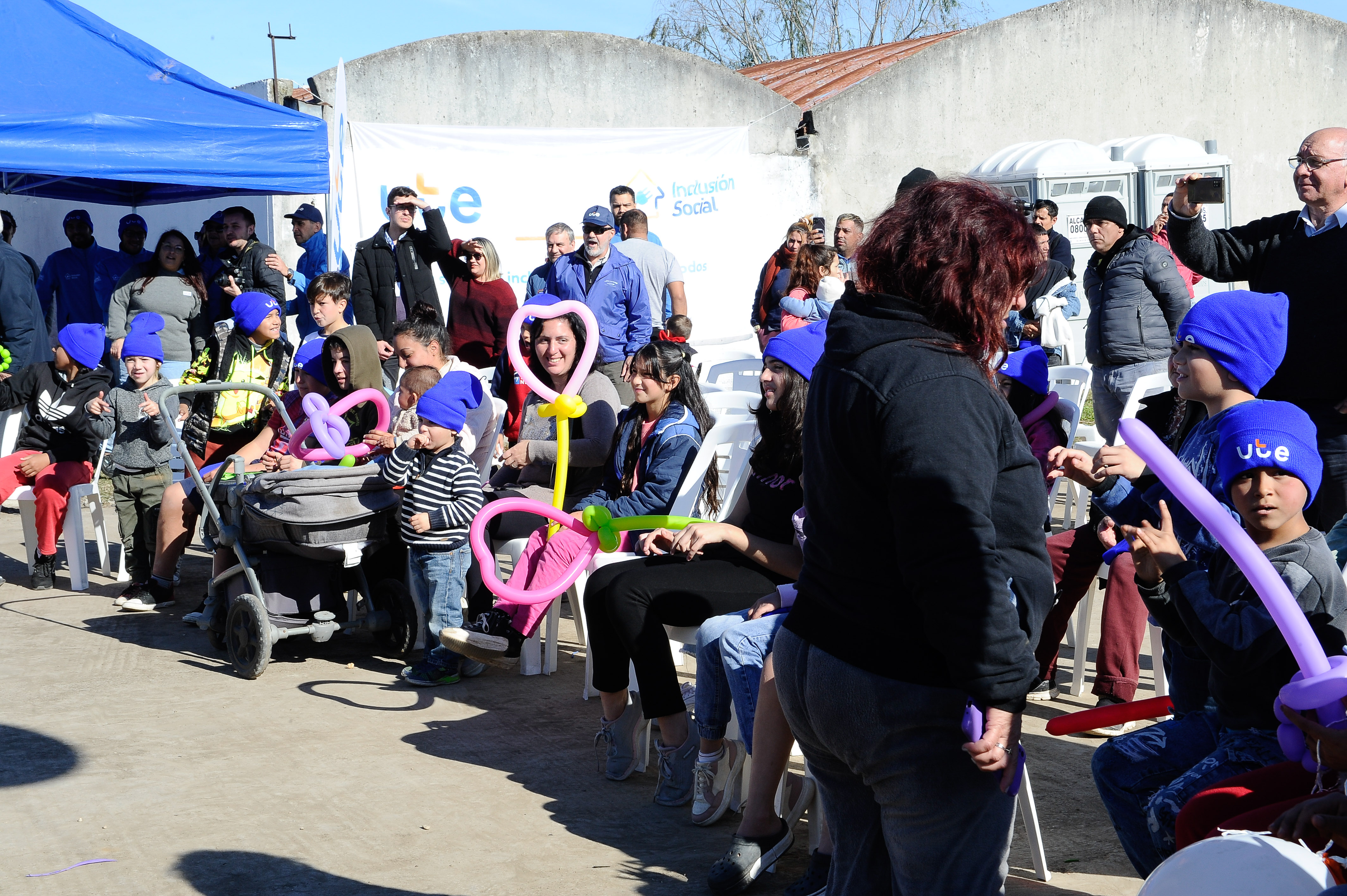Inauguración de obras de electrificación en barrio Nuevo Ipusa