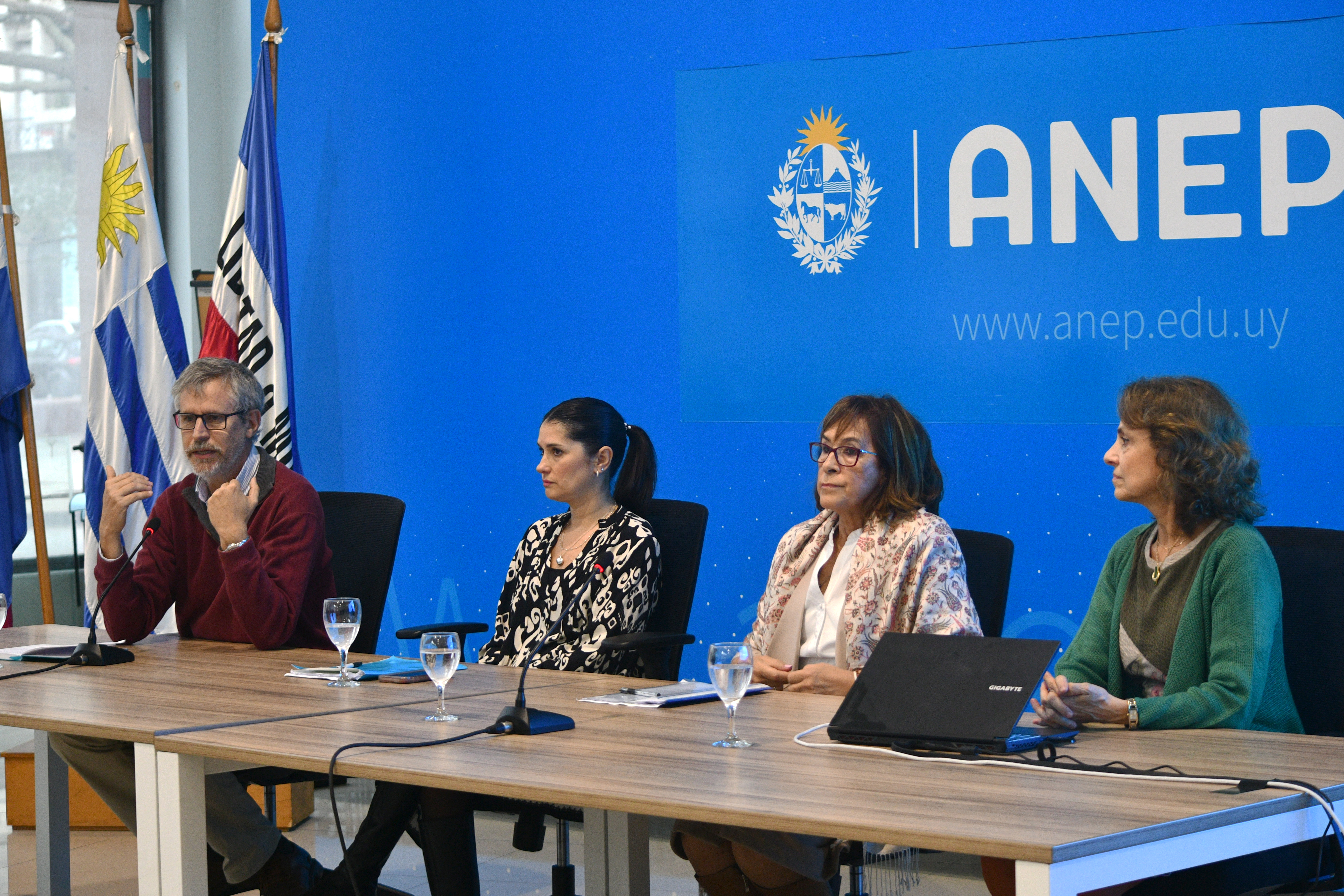 Autoridades de la educación presentaron monitor de datos de inicial y primaria