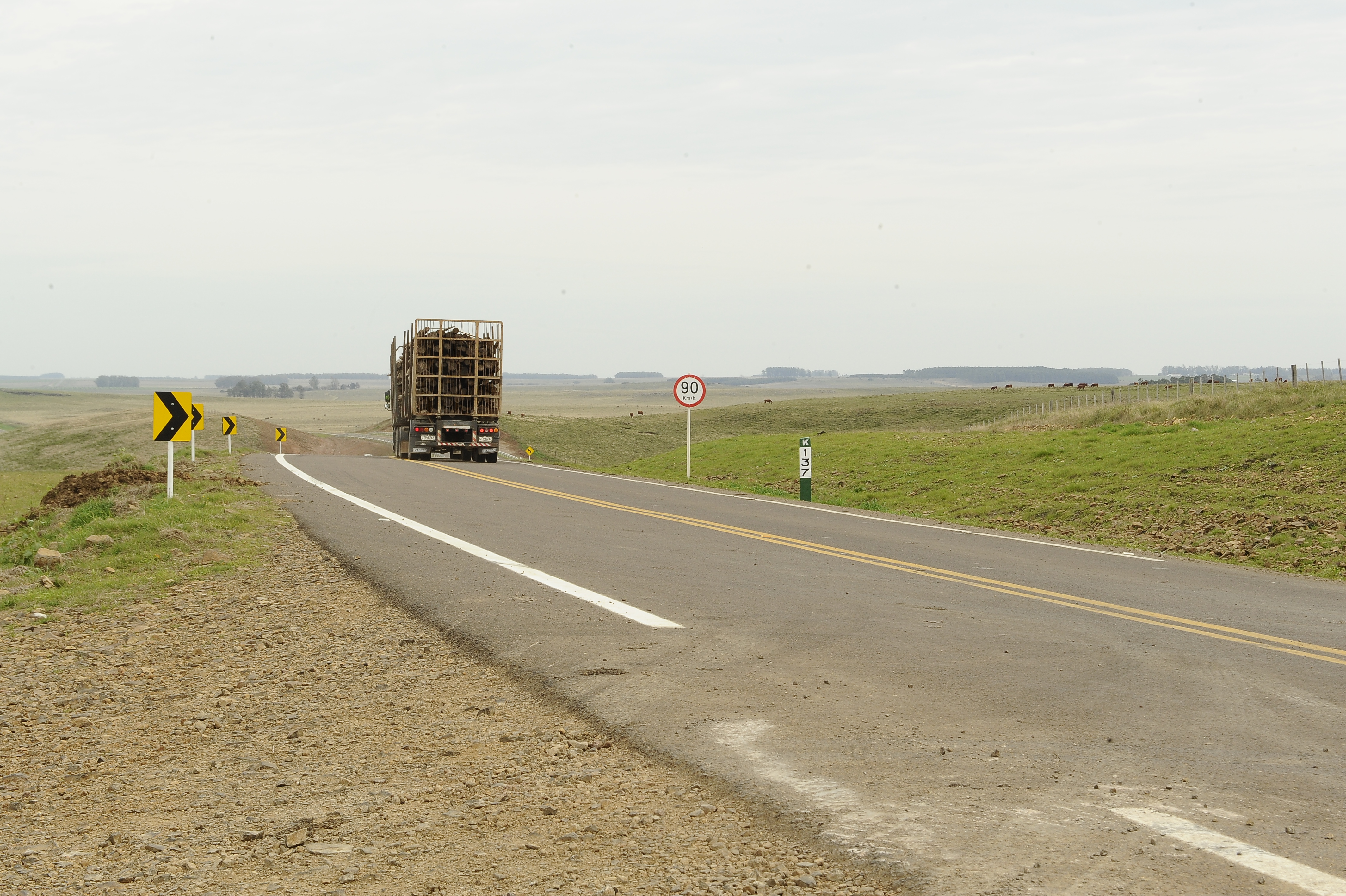 Gobierno inauguró obras sobre la ruta 20 tras inversión de 40.000.000 de dólares