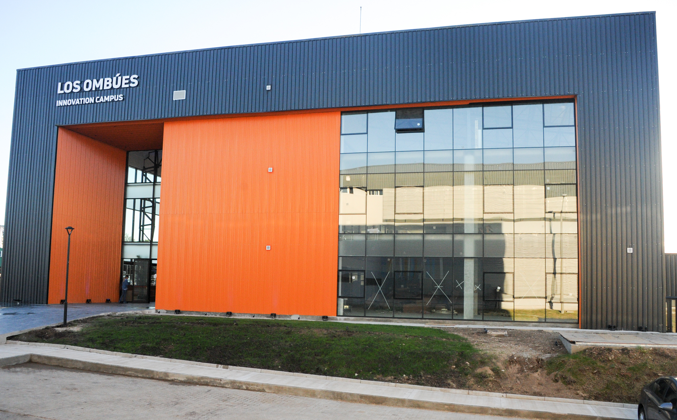 Presidente Lacalle Pou en inauguración del campus Uruguay Innovation Hub