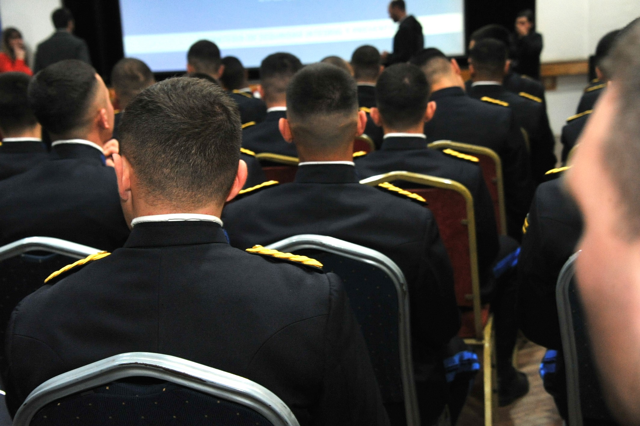 Estudiantes de Policía recibirán capacitación en trabajo con poblaciones vulnerables