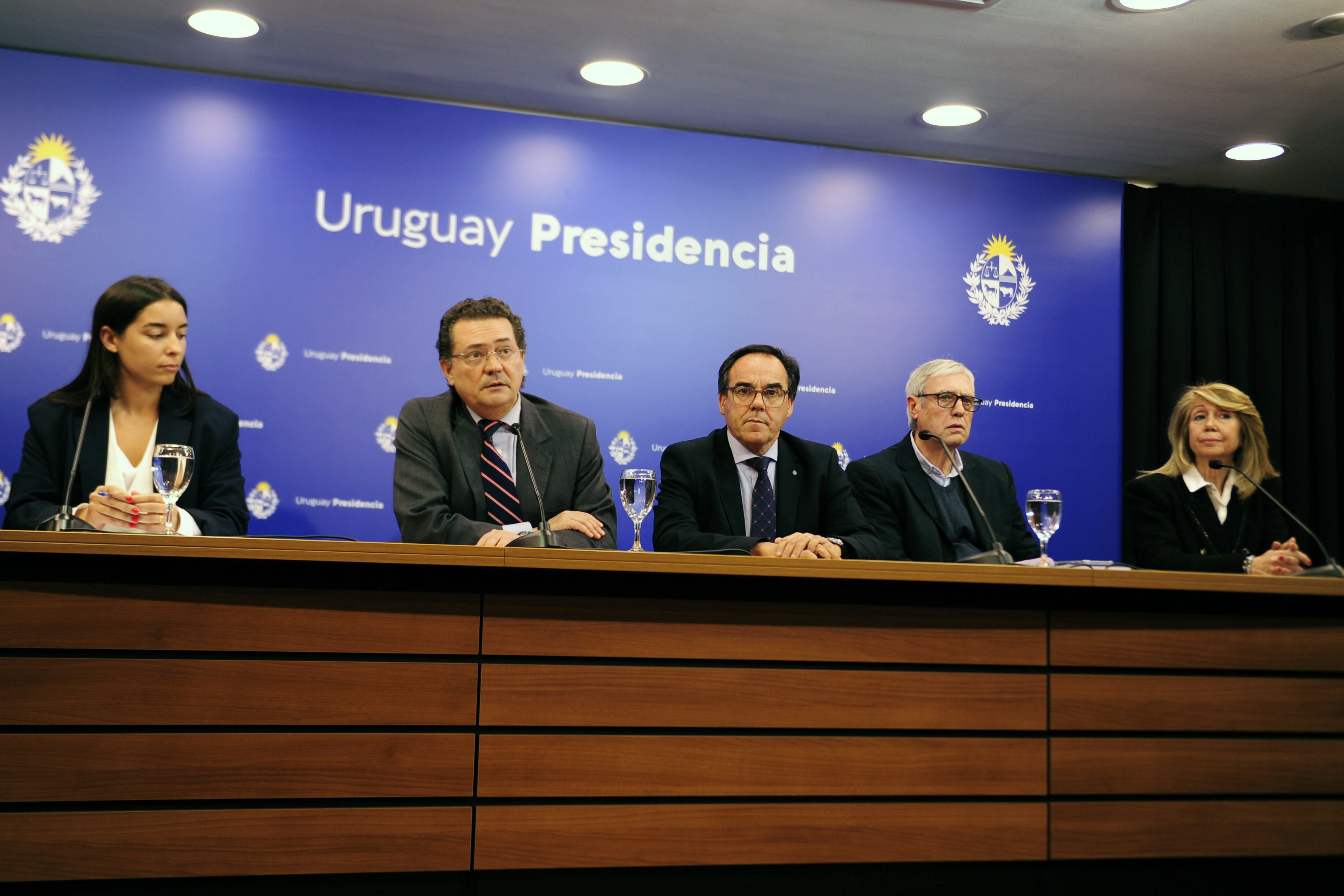 Conferencia de las autoridades del poder Ejecutivo y OSE sobre proyecto de saneamiento
