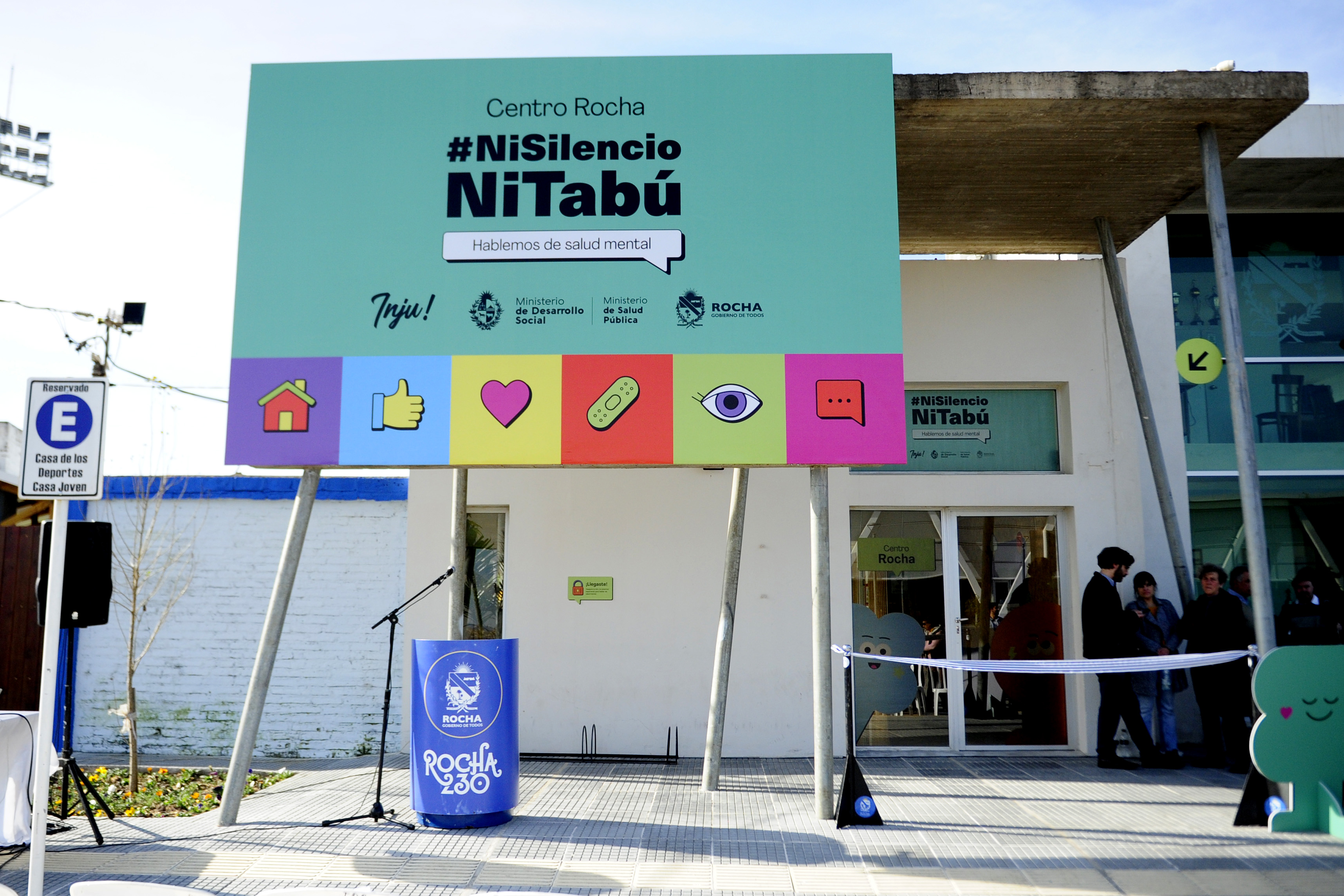 Presidente Lacalle Pou en inauguración del primer centro Ni Silencio Ni Tabú