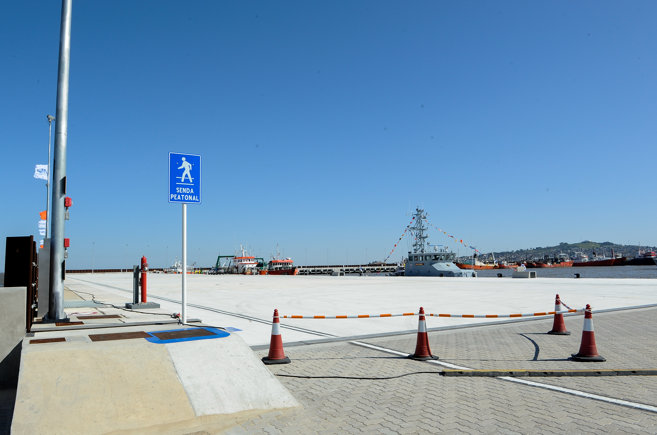Presidente Lacalle Pou en inauguración del puerto Capurro